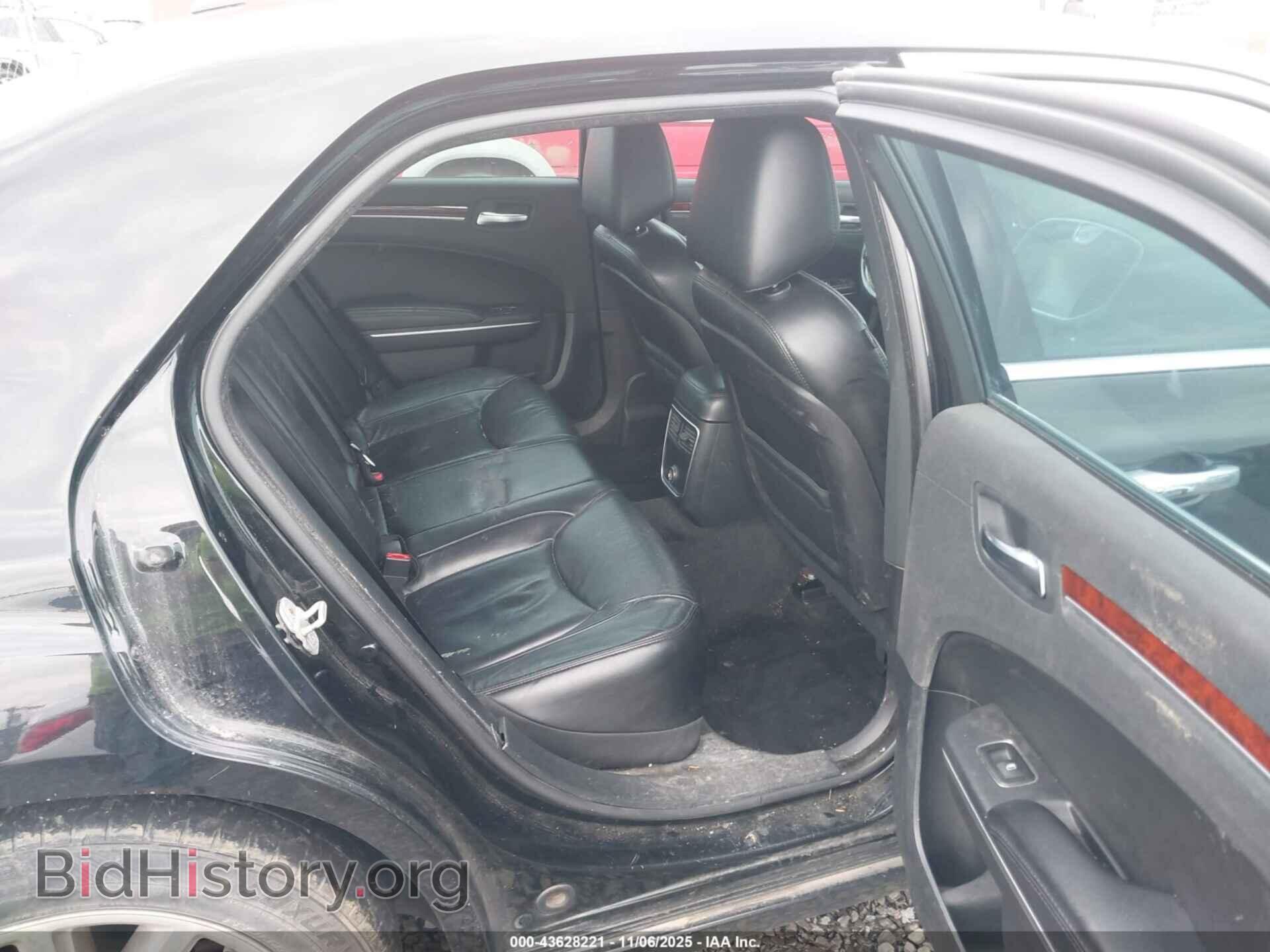 2012 CHRYSLER 300 - VIN: 2C3CCACG0CH216664 - Photo 8