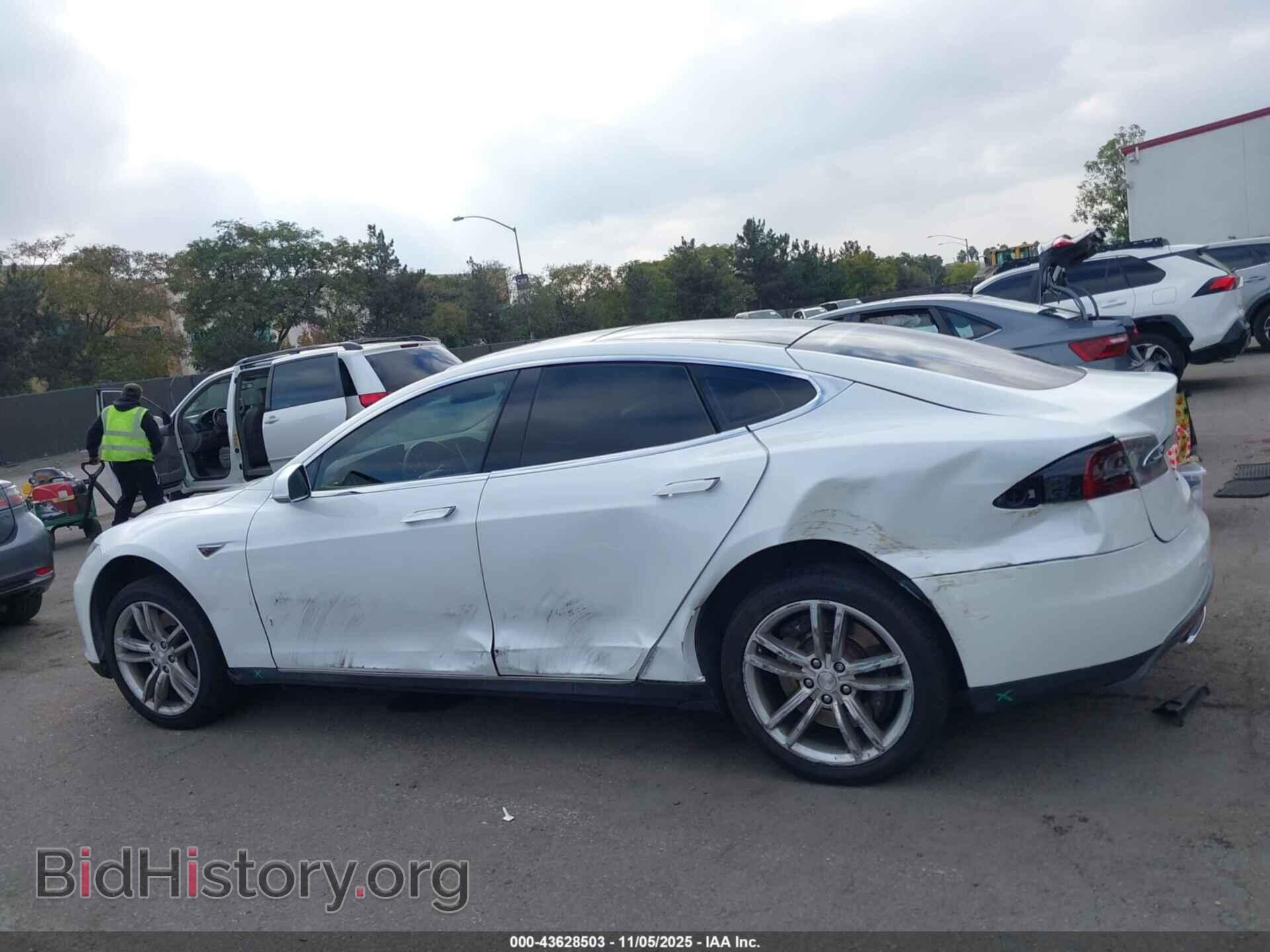 2013 TESLA MODEL S - VIN: 5YJSA1CN6DFP28030 - Photo 14