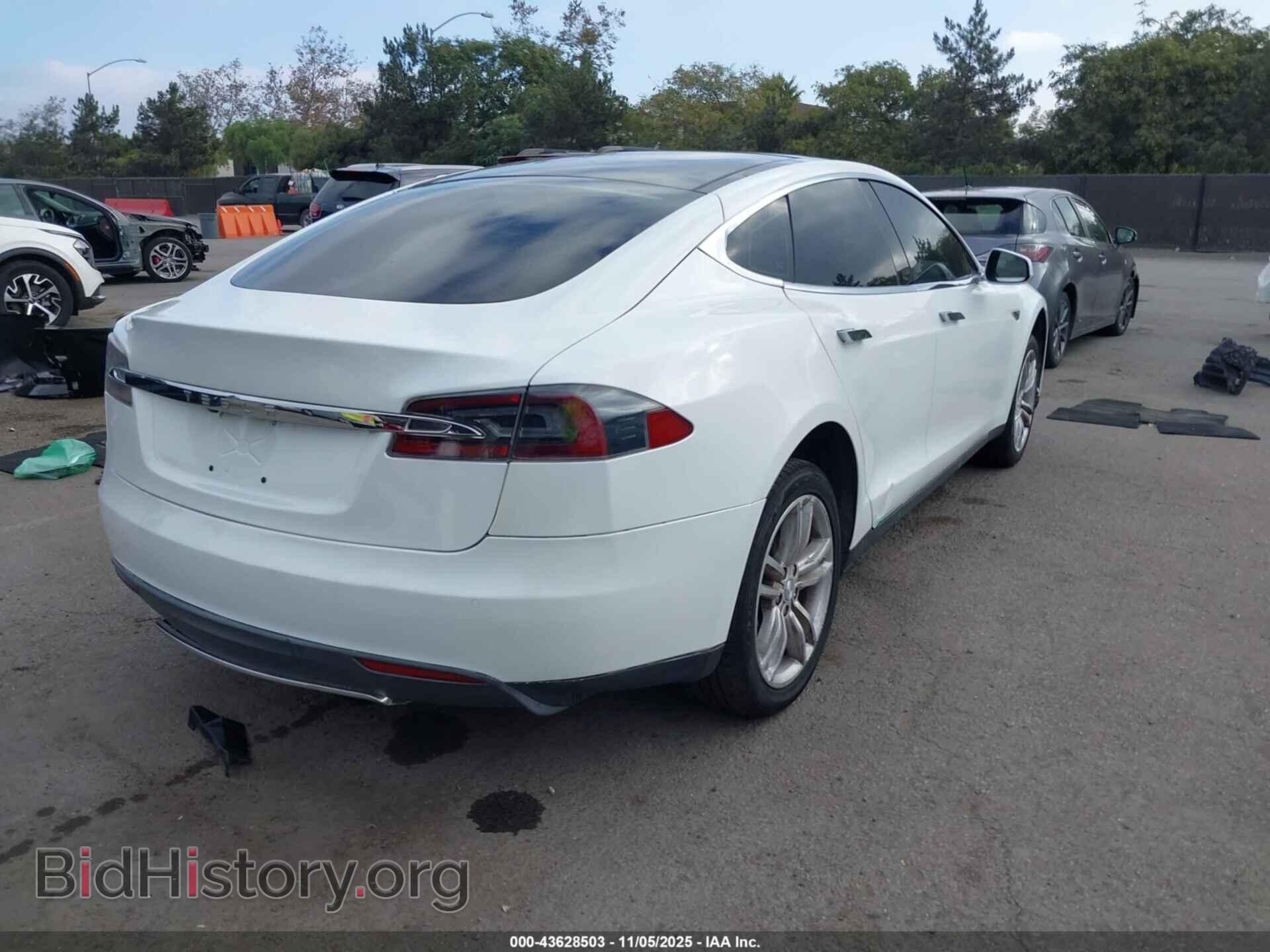 2013 TESLA MODEL S - VIN: 5YJSA1CN6DFP28030 - Photo 4
