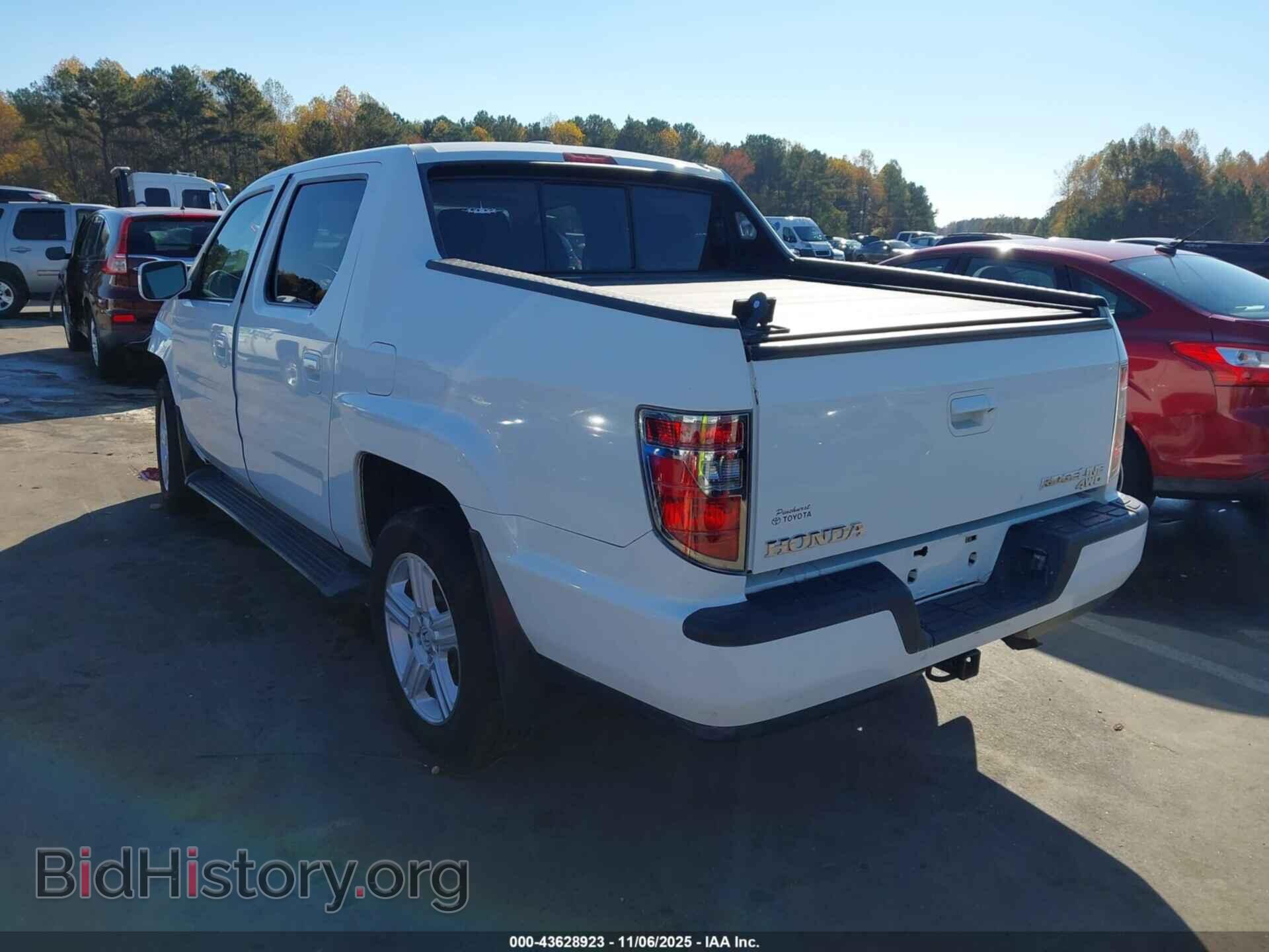 2014 HONDA RIDGELINE - VIN: 5FPYK1F52EB002452 - Фото 3