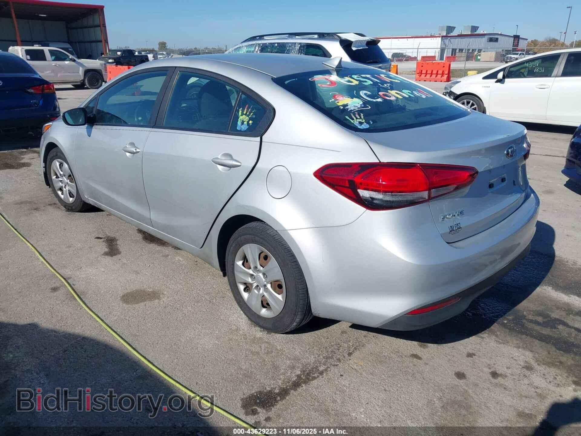 2017 KIA FORTE - VIN: 3KPFK4A75HE140331 - Фото 3