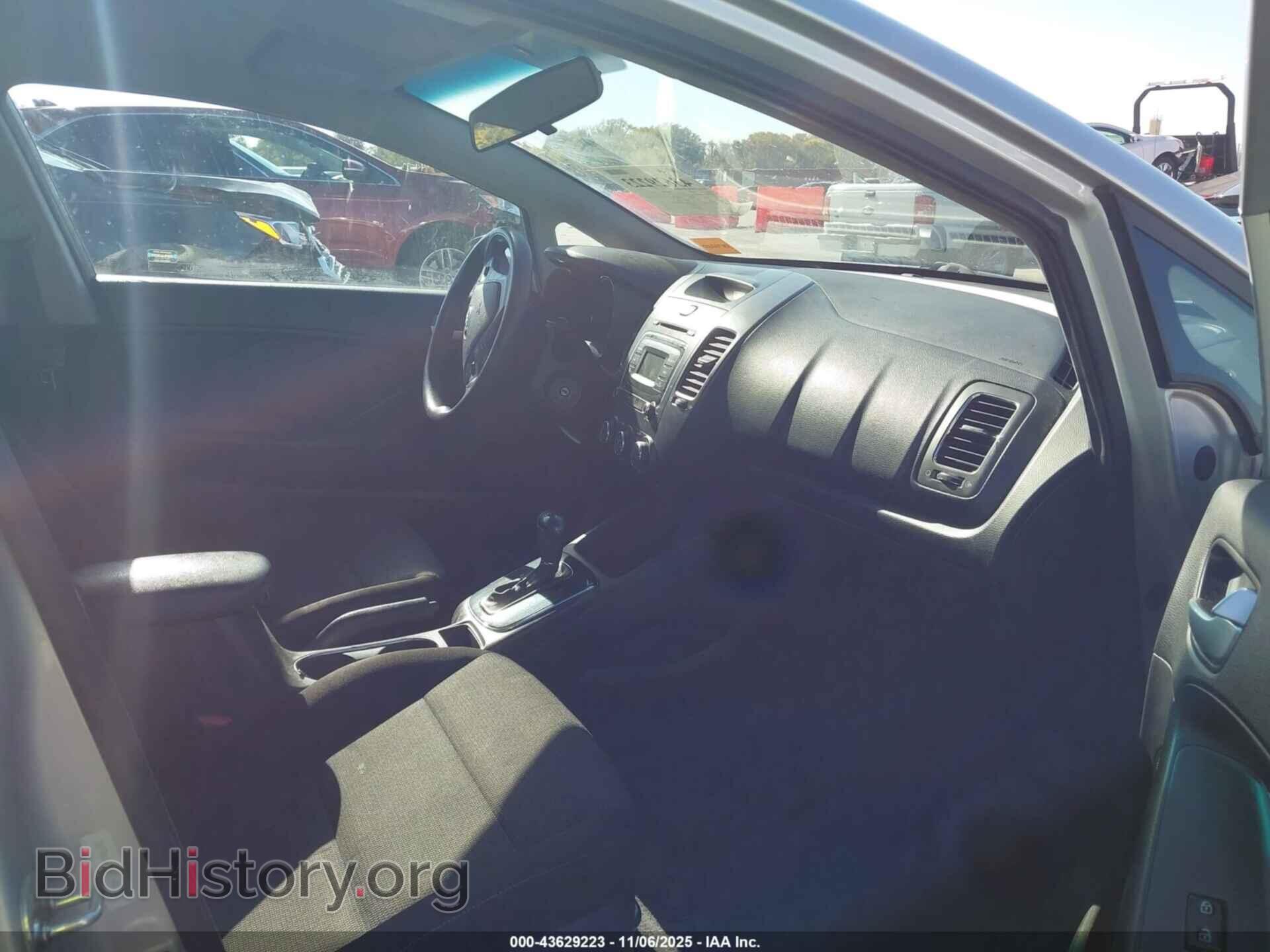 2017 KIA FORTE - VIN: 3KPFK4A75HE140331 - Фото 5