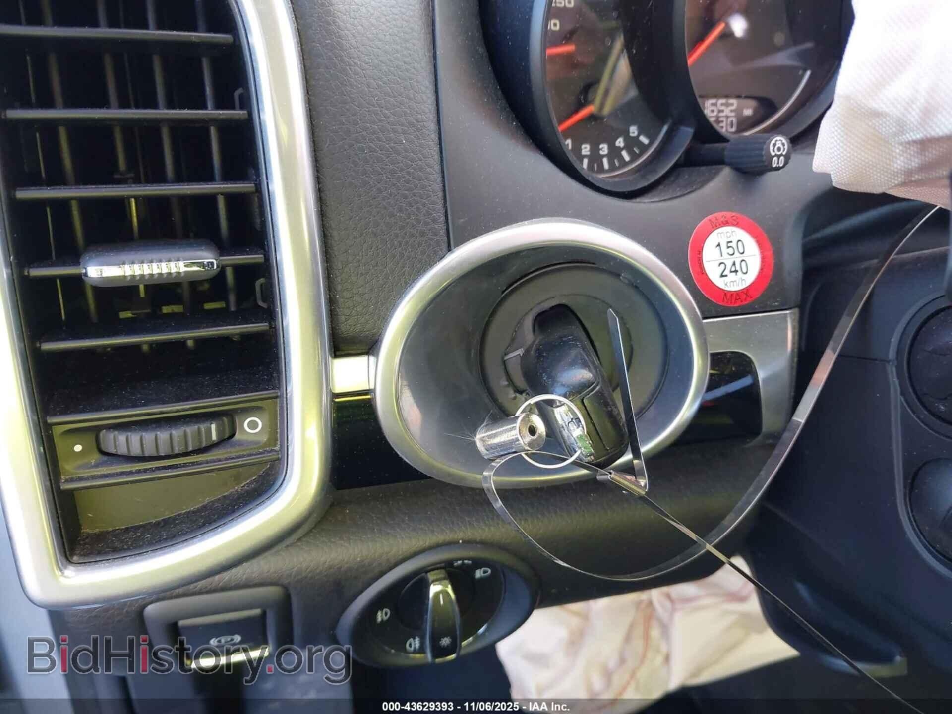 2016 PORSCHE CAYENNE - VIN: WP1AA2A28GKA14304 - Фото 11