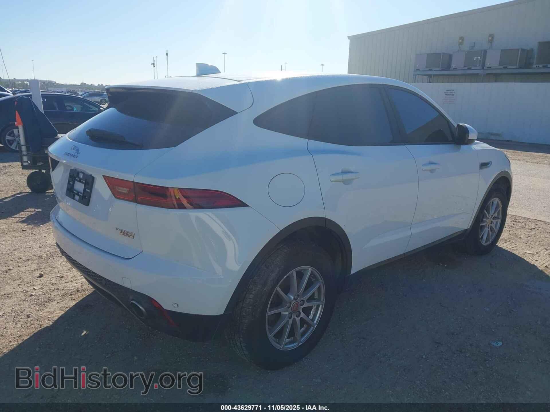 2019 JAGUAR E-PACE - VIN: SADFK2FX2K1Z48020 - Photo 4