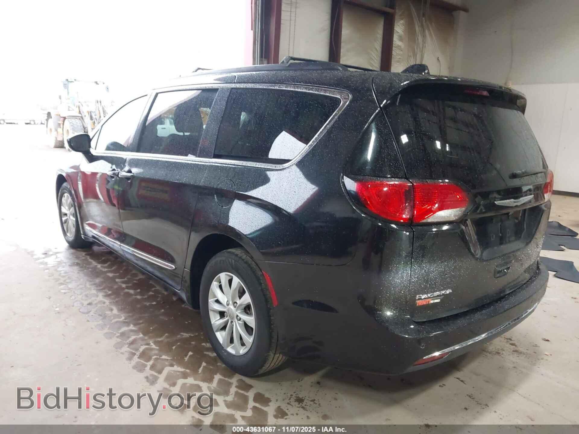 2017 CHRYSLER PACIFICA - VIN: 2C4RC1BG6HR635434 - Фото 3