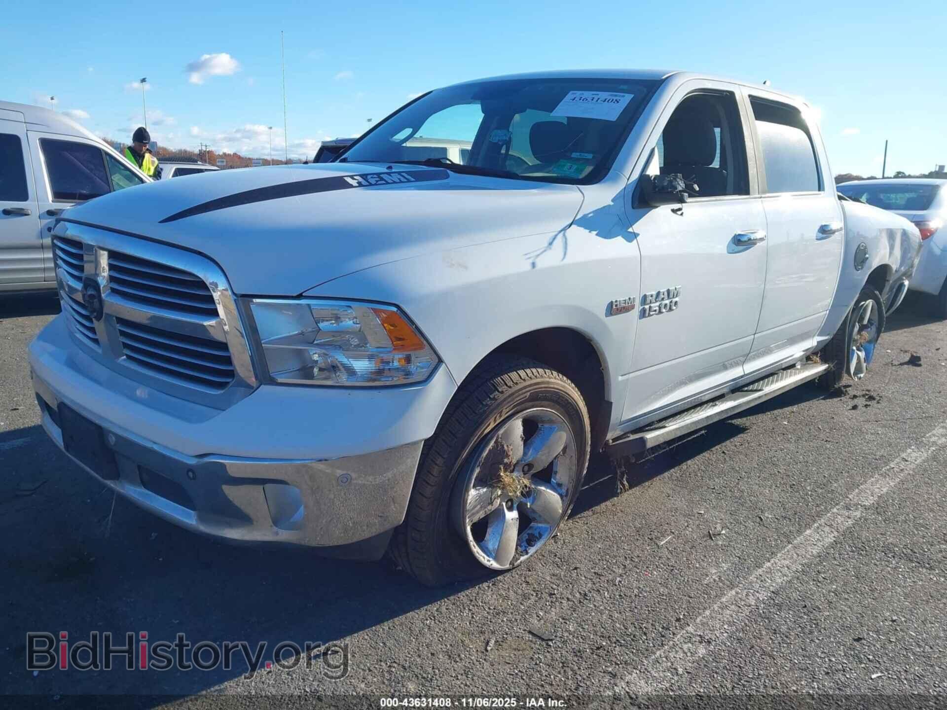 2015 RAM 1500 - VIN: 1C6RR7LTXFS698083 - Фото 2