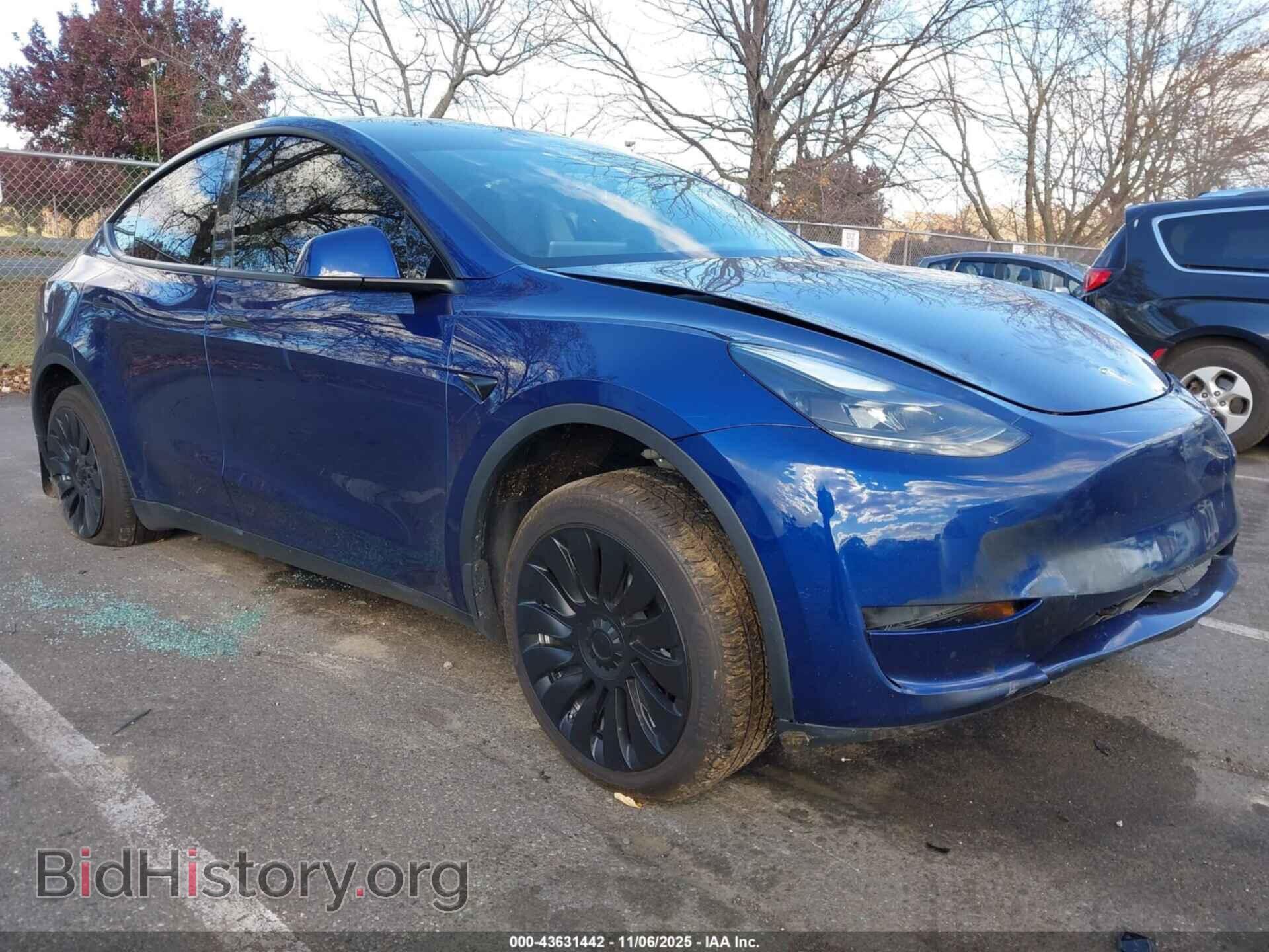 Фотография 7SAYGDEE7PF814879 - TESLA MODEL Y 2023