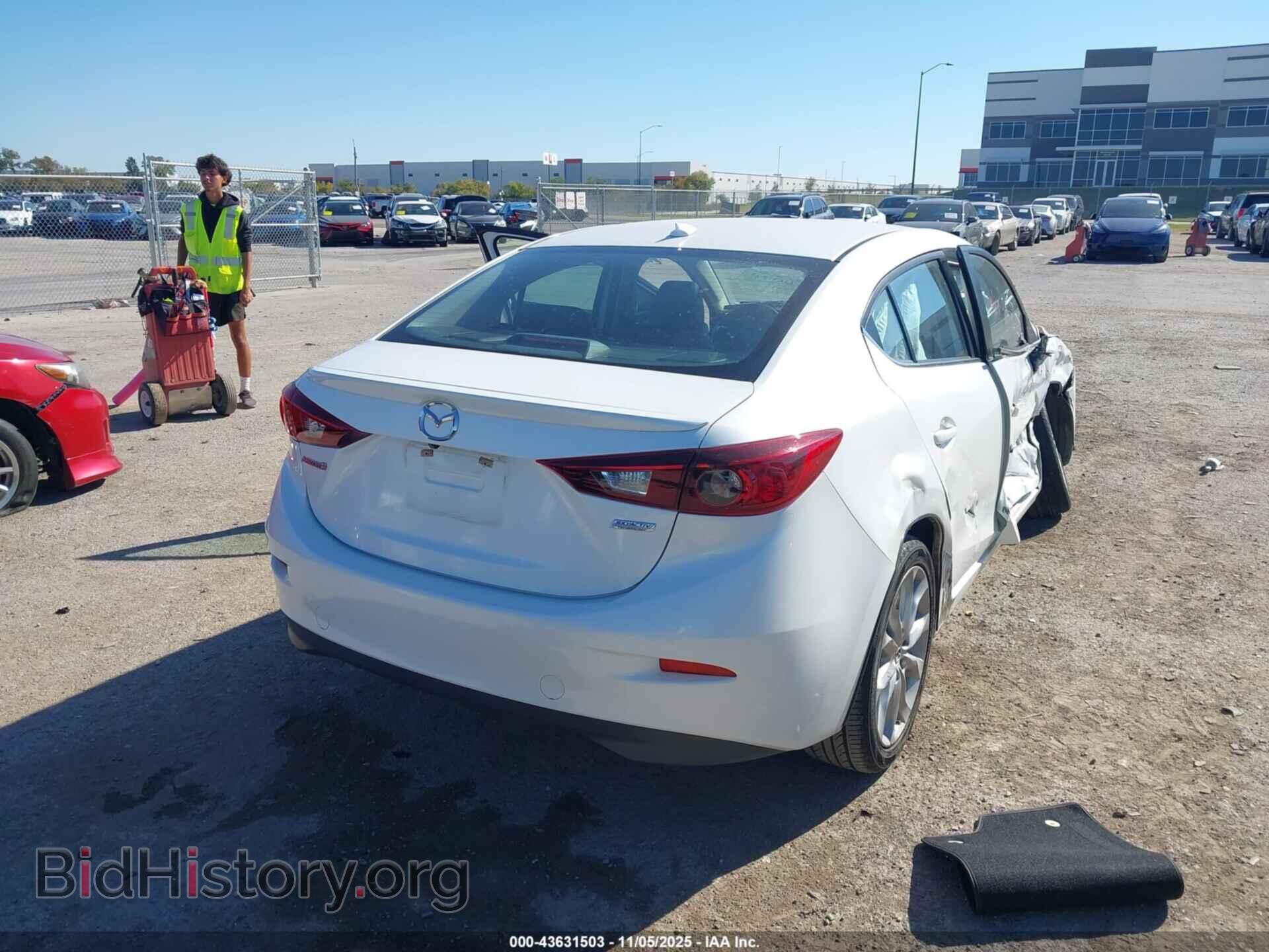 2015 MAZDA MAZDA3 - VIN: JM1BM1V37F1257620 - Фото 4