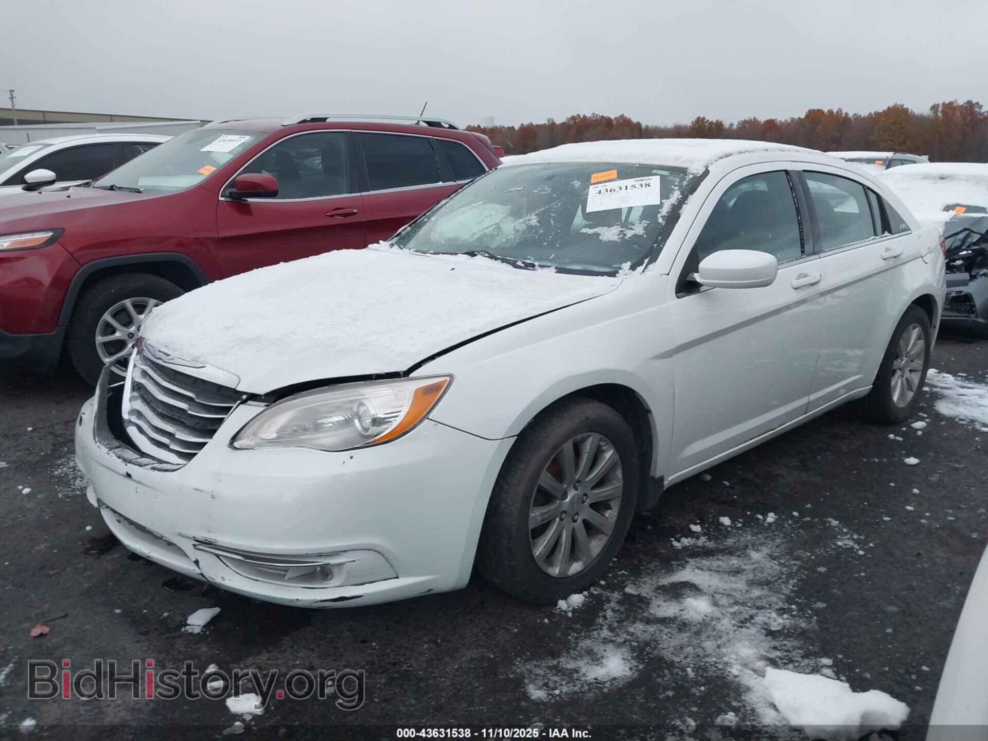 2012 CHRYSLER 200 - VIN: 1C3CCBBB2CN160648 - Фото 2