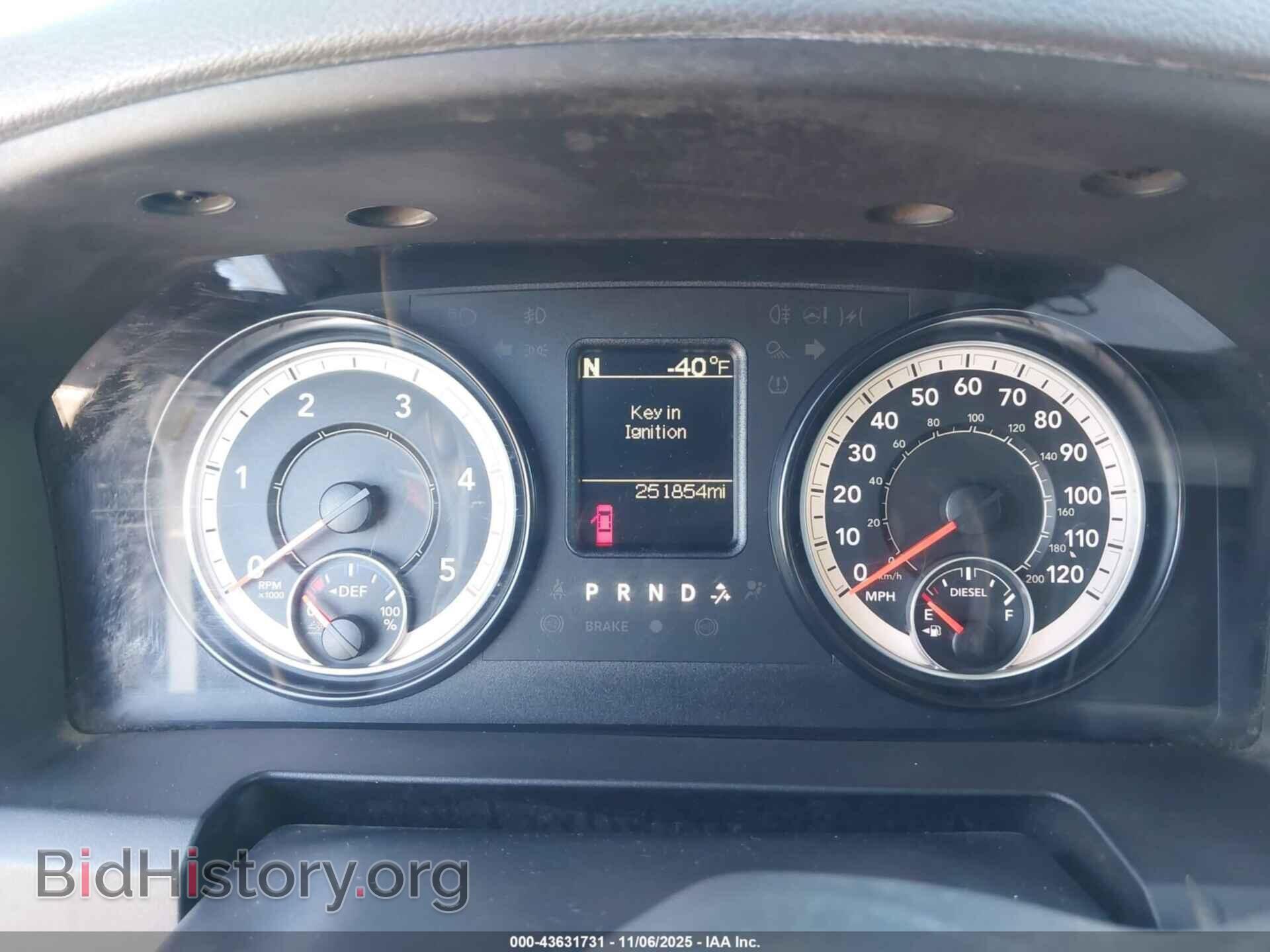 2016 RAM 3500 - VIN: 3C63R2HL8GG263234 - Фото 7