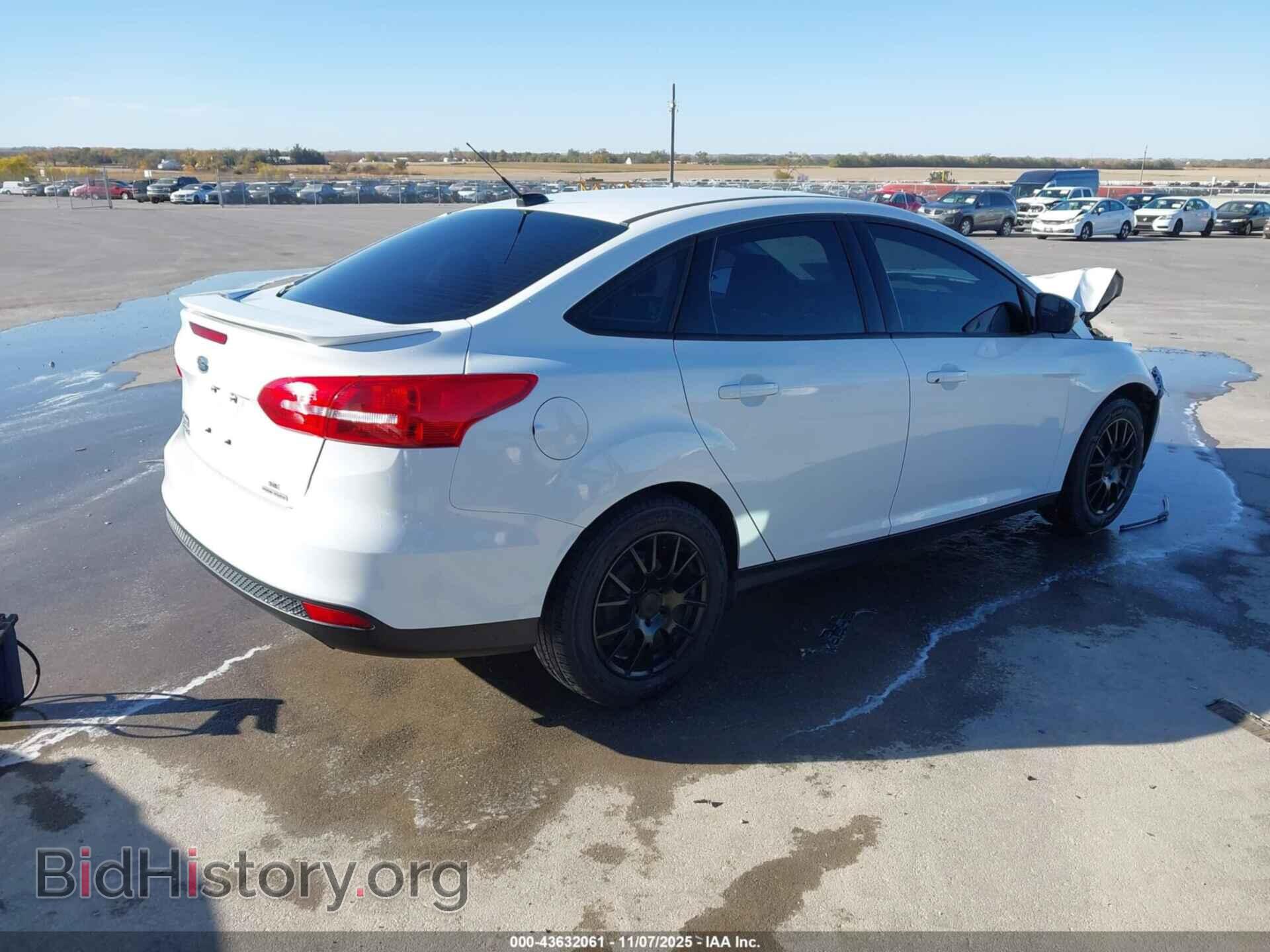 2015 FORD FOCUS - VIN: 1FADP3F2XFL220587 - Фото 4