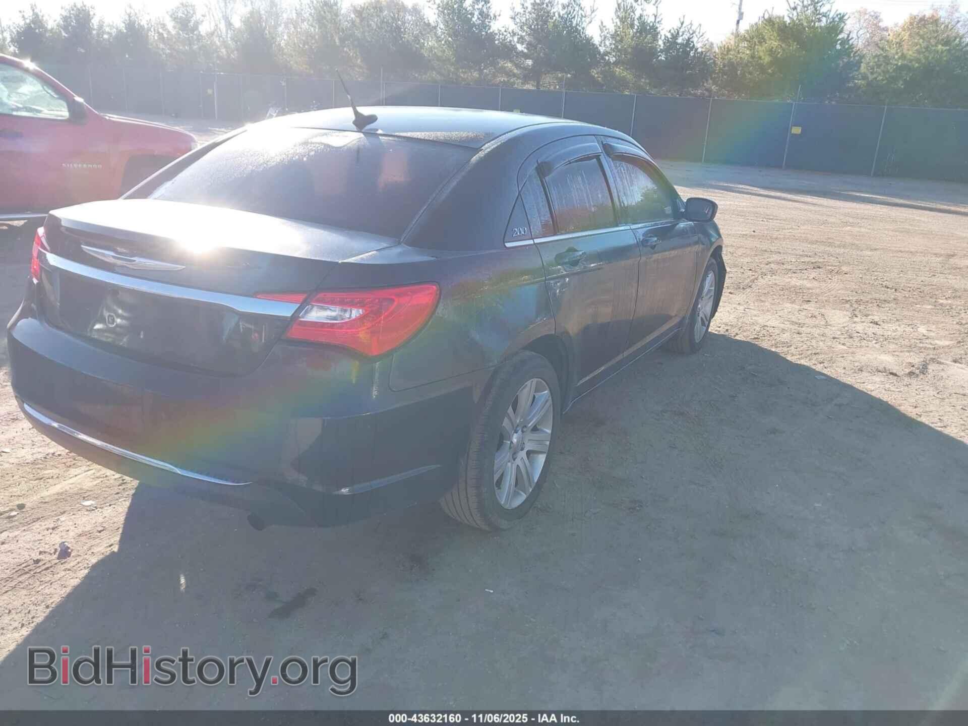 2013 CHRYSLER 200 - VIN: 1C3CCBAB2DN735849 - Photo 4