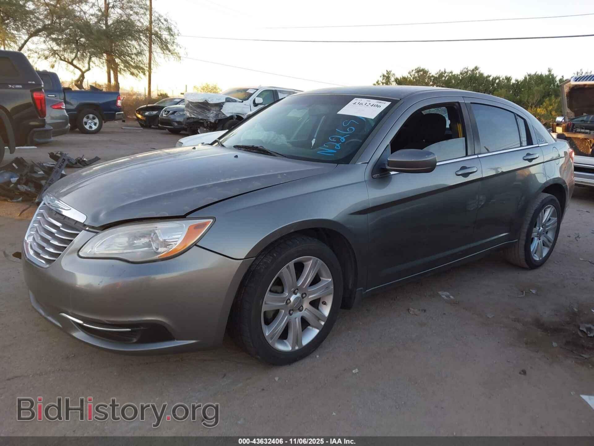 2012 CHRYSLER 200 - VIN: 1C3CCBBB7CN226918 - Фото 2