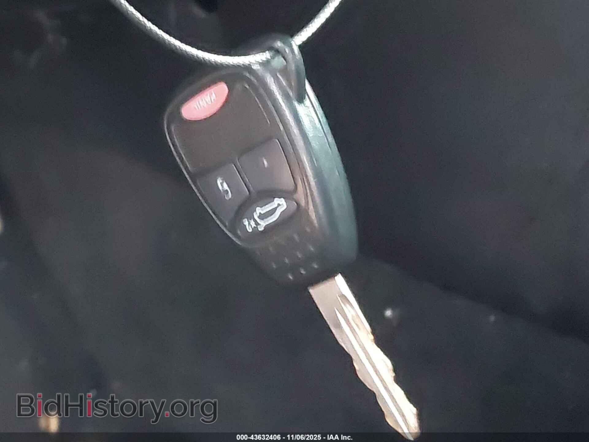 2012 CHRYSLER 200 - VIN: 1C3CCBBB7CN226918 - Фото 11