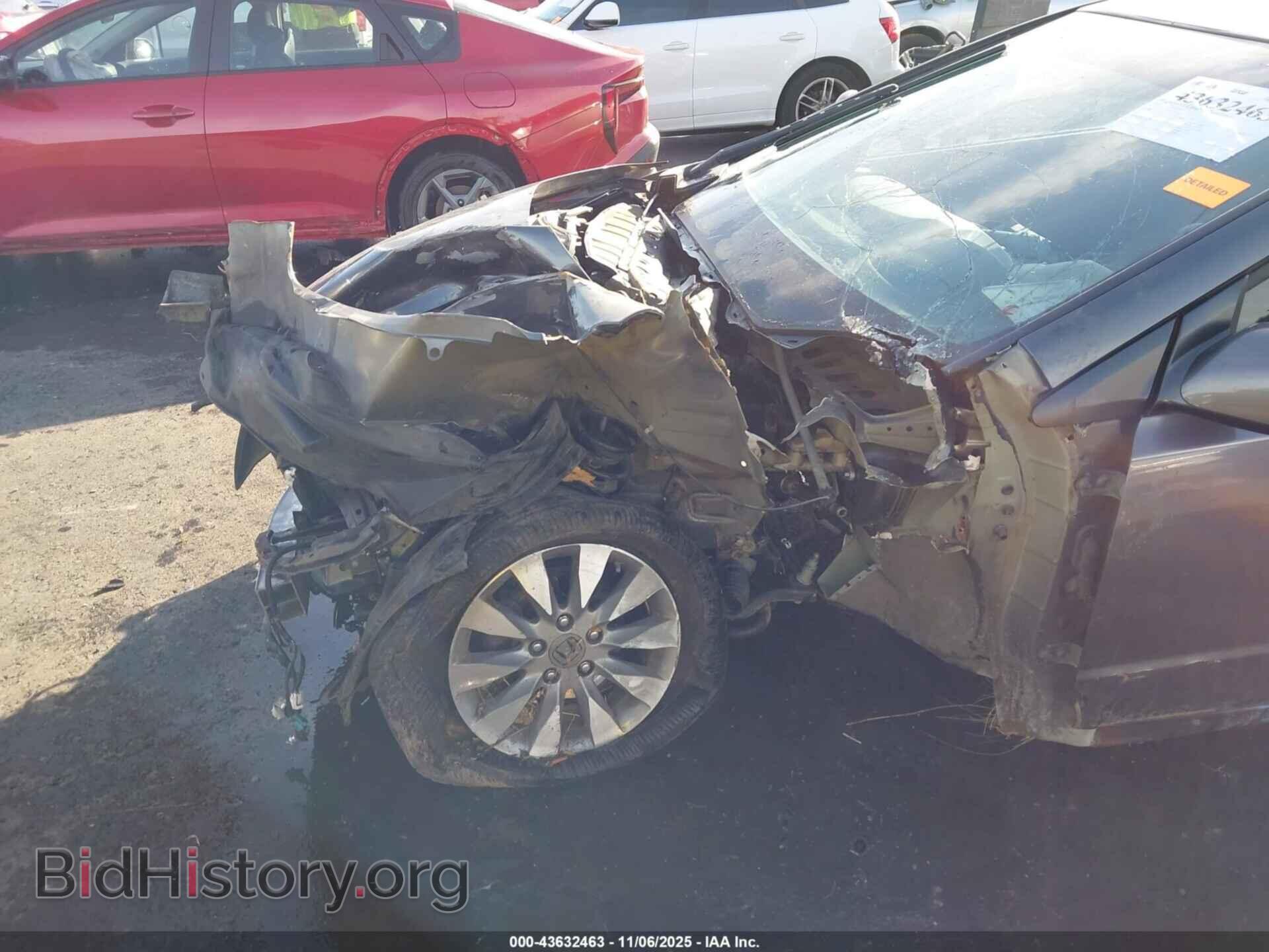 2011 HONDA CIVIC - VIN: 2HGFG1B84BH516862 - Фото 6