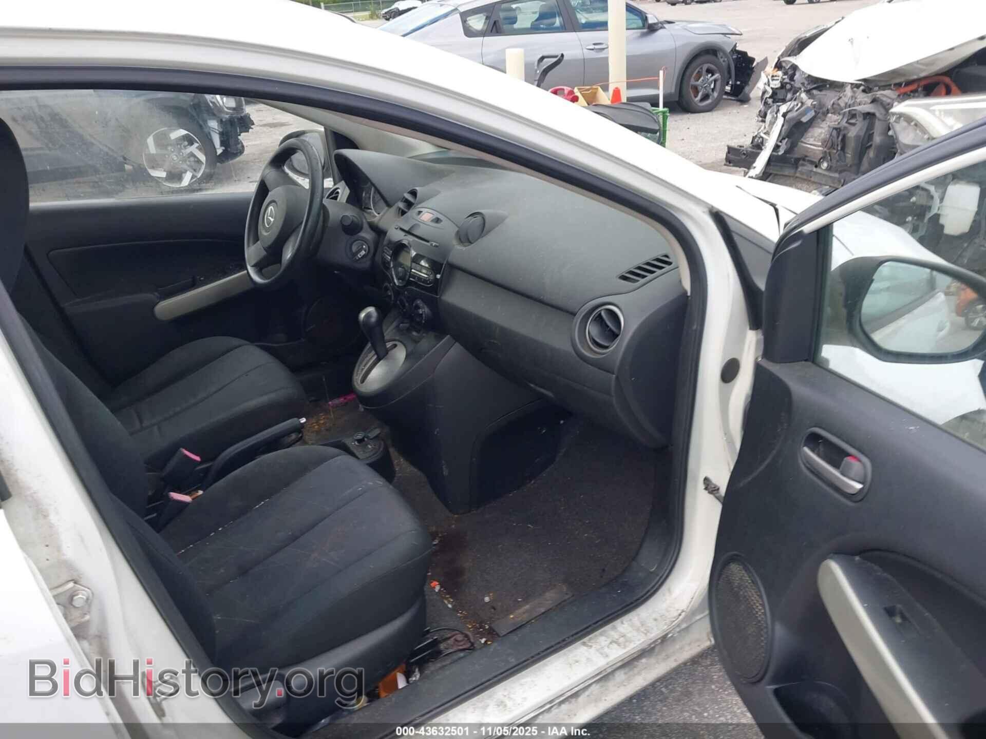 2014 MAZDA MAZDA2 - VIN: JM1DE1KY6E0187389 - Фото 5