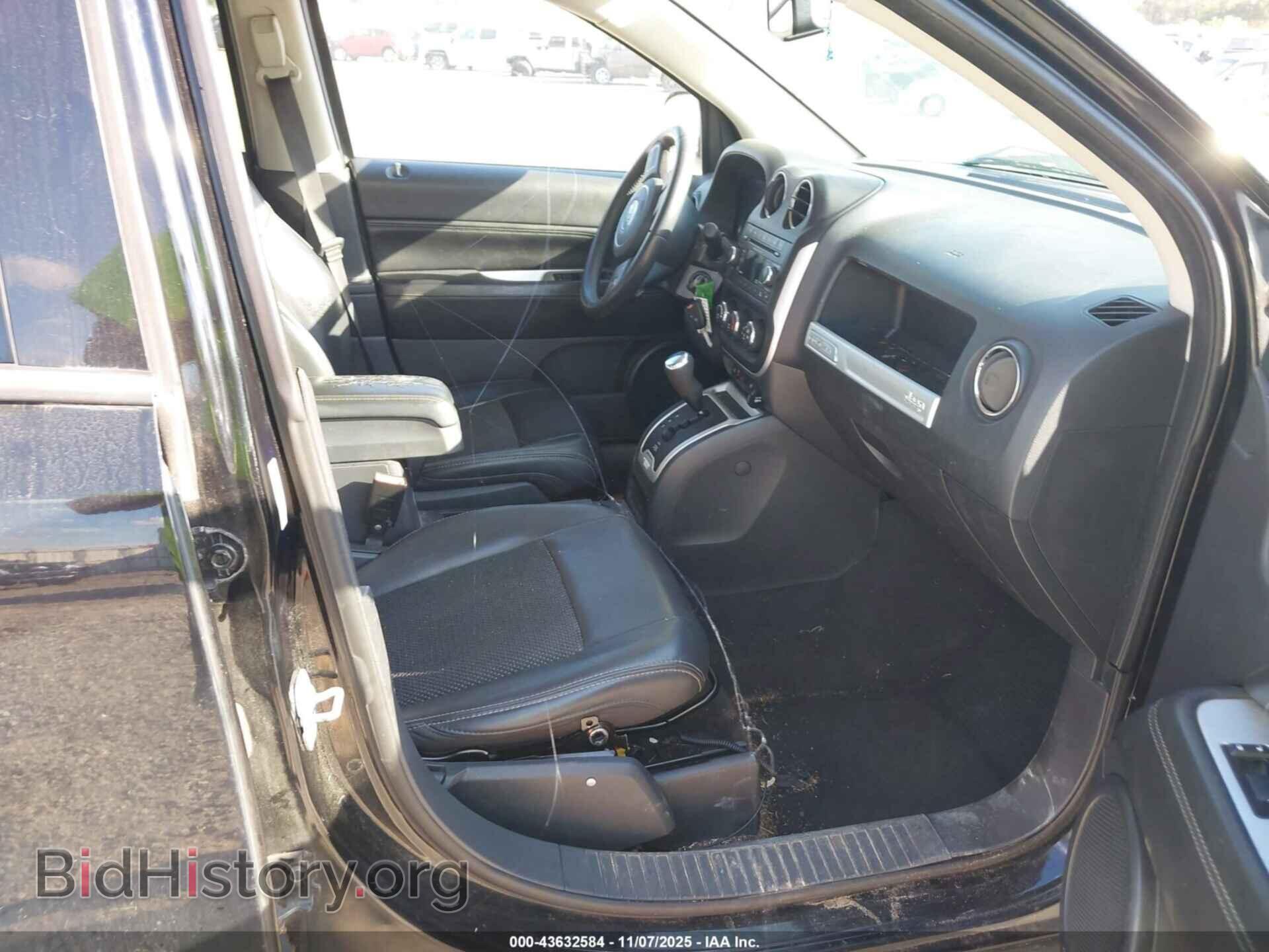 2014 JEEP COMPASS - VIN: 1C4NJCEB2ED703405 - Photo 5