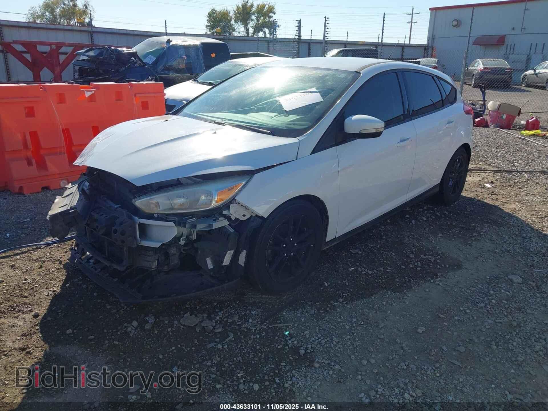 2017 FORD FOCUS - VIN: 1FADP3K2XHL244350 - Фото 2