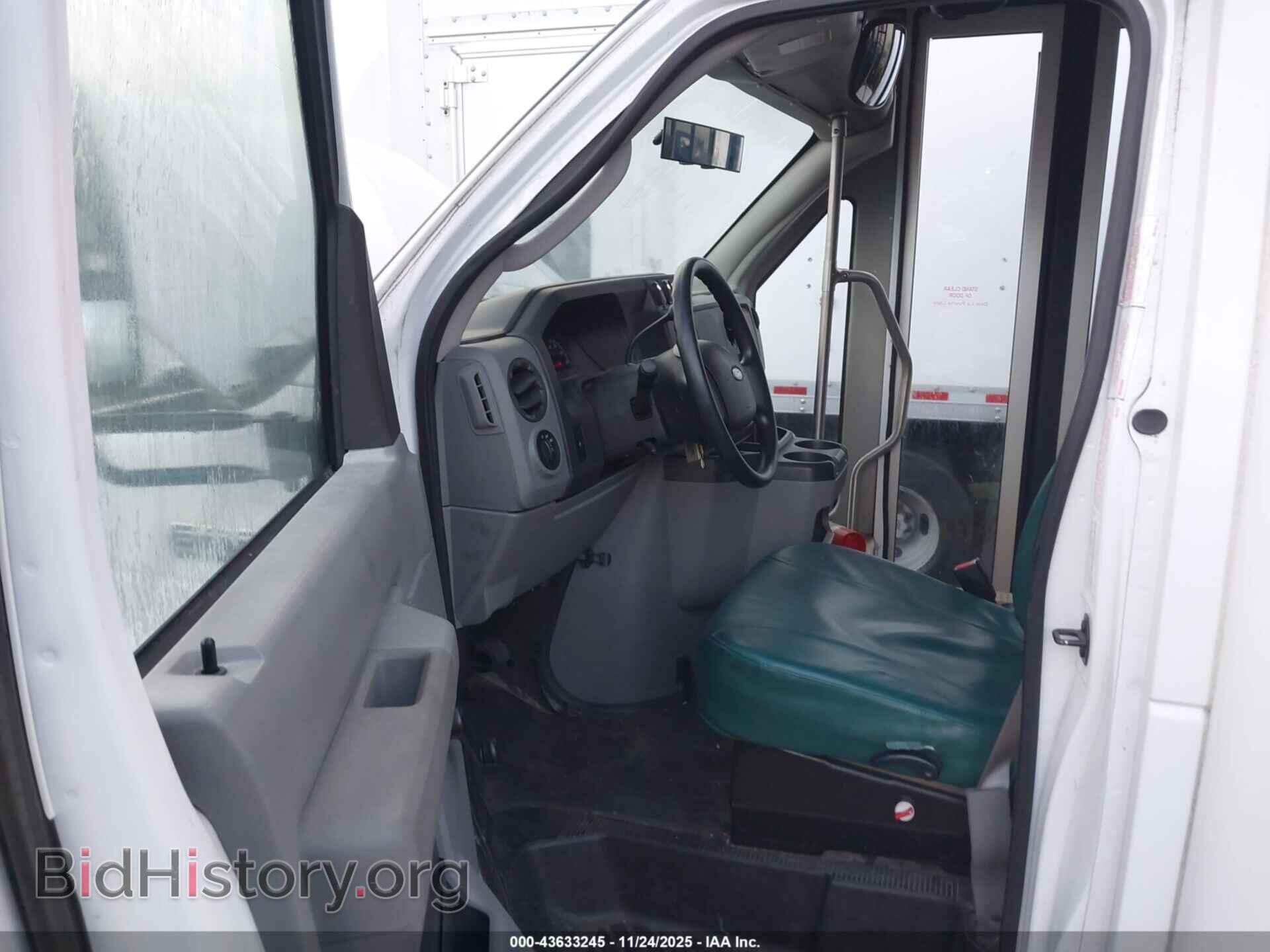 2011 FORD ECONOLINE - VIN: 1FDEE3FL3BDA36184 - Фото 6