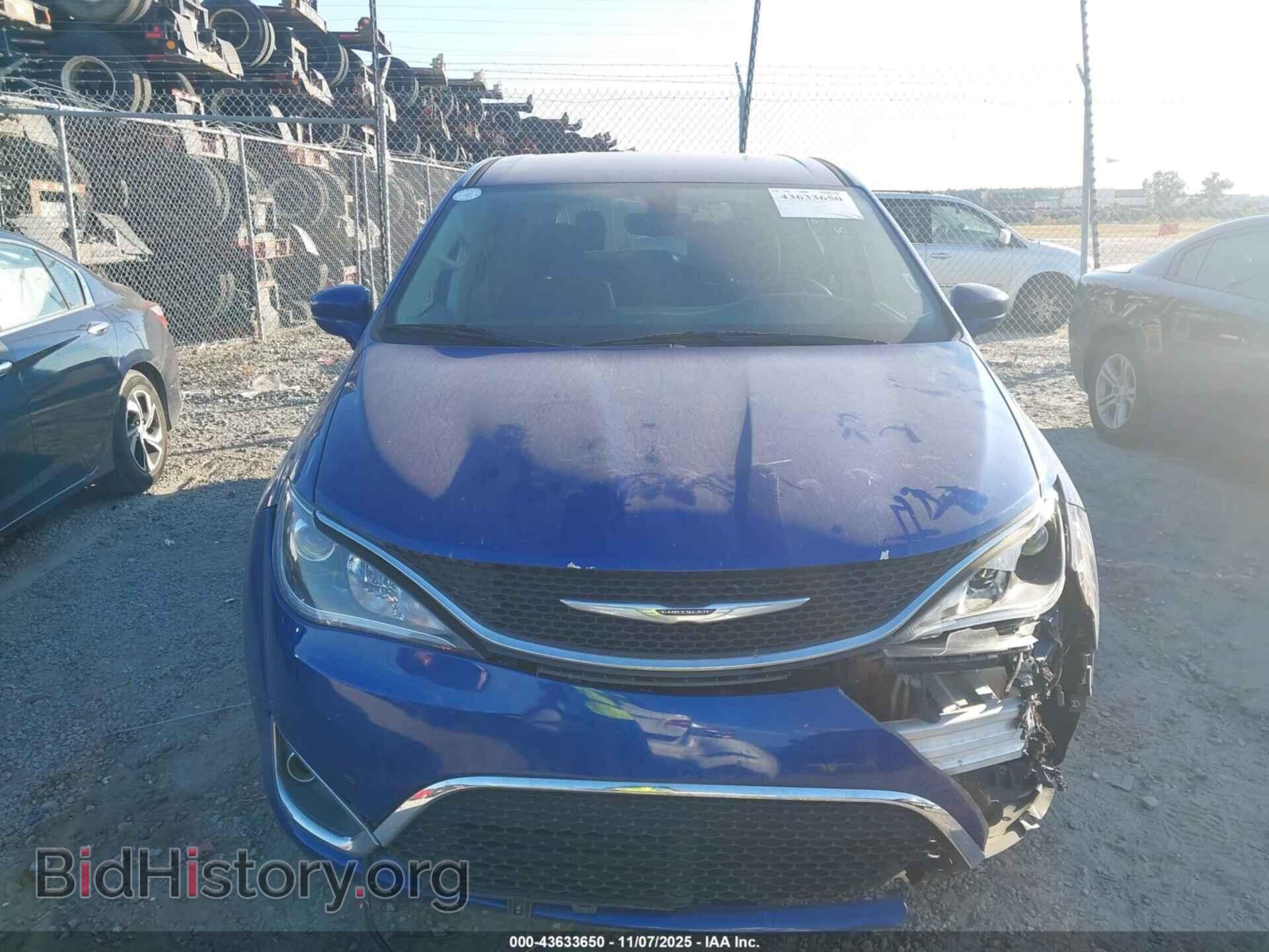 2018 CHRYSLER PACIFICA - VIN: 2C4RC1FG2JR227982 - Фото 12