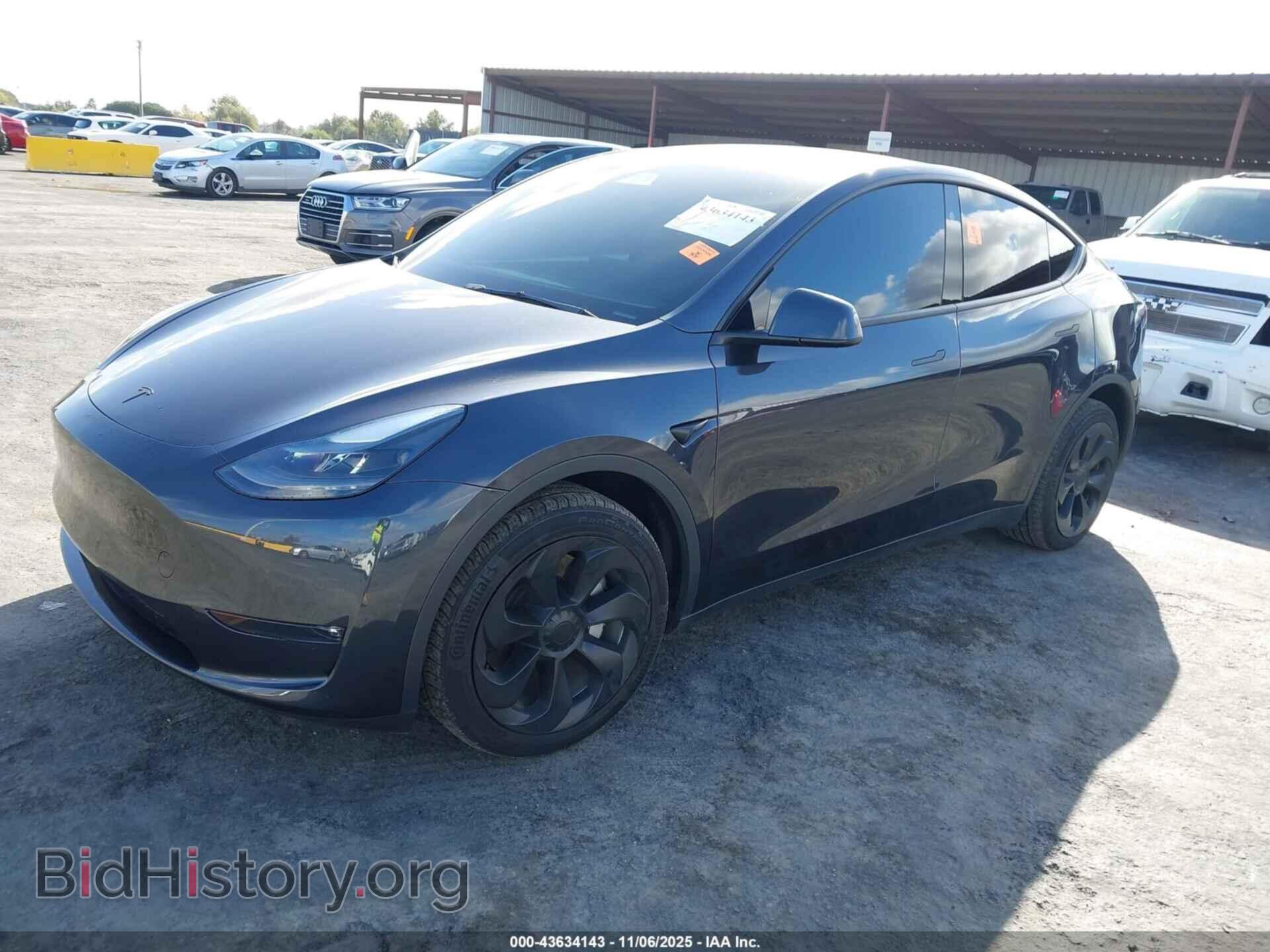 2024 TESLA MODEL Y - VIN: 7SAYGAEE2RF080945 - Фото 2