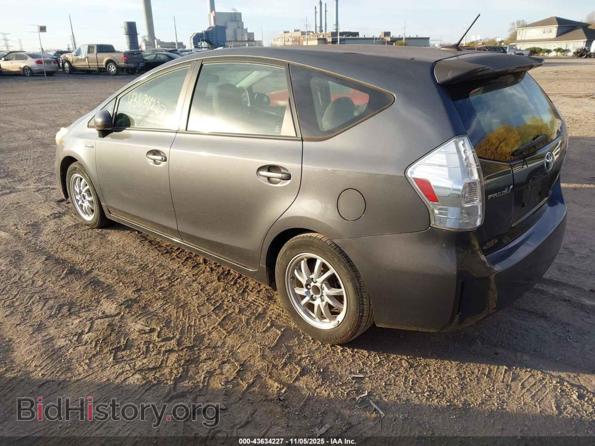 2013 TOYOTA PRIUS V - VIN: JTDZN3EU4D3223569 - Фото 3