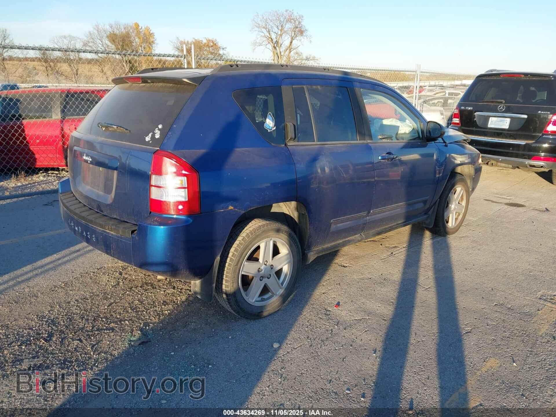 2010 JEEP COMPASS - VIN: 1J4NT4FA1AD516778 - Фото 4