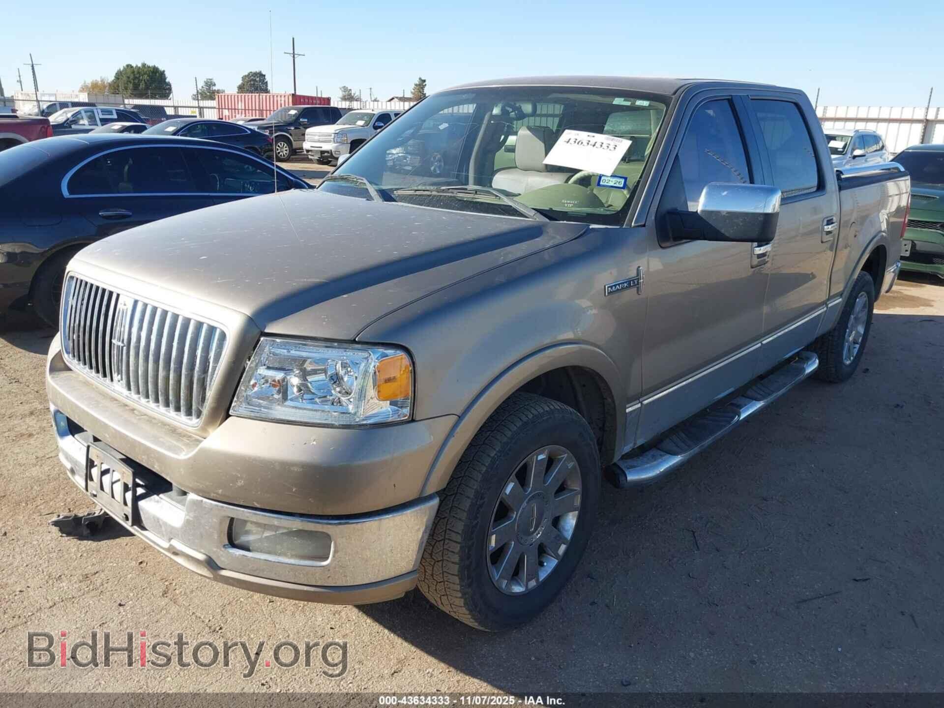 2006 LINCOLN MARK LT - VIN: 5LTPW16526FJ01551 - Фото 2