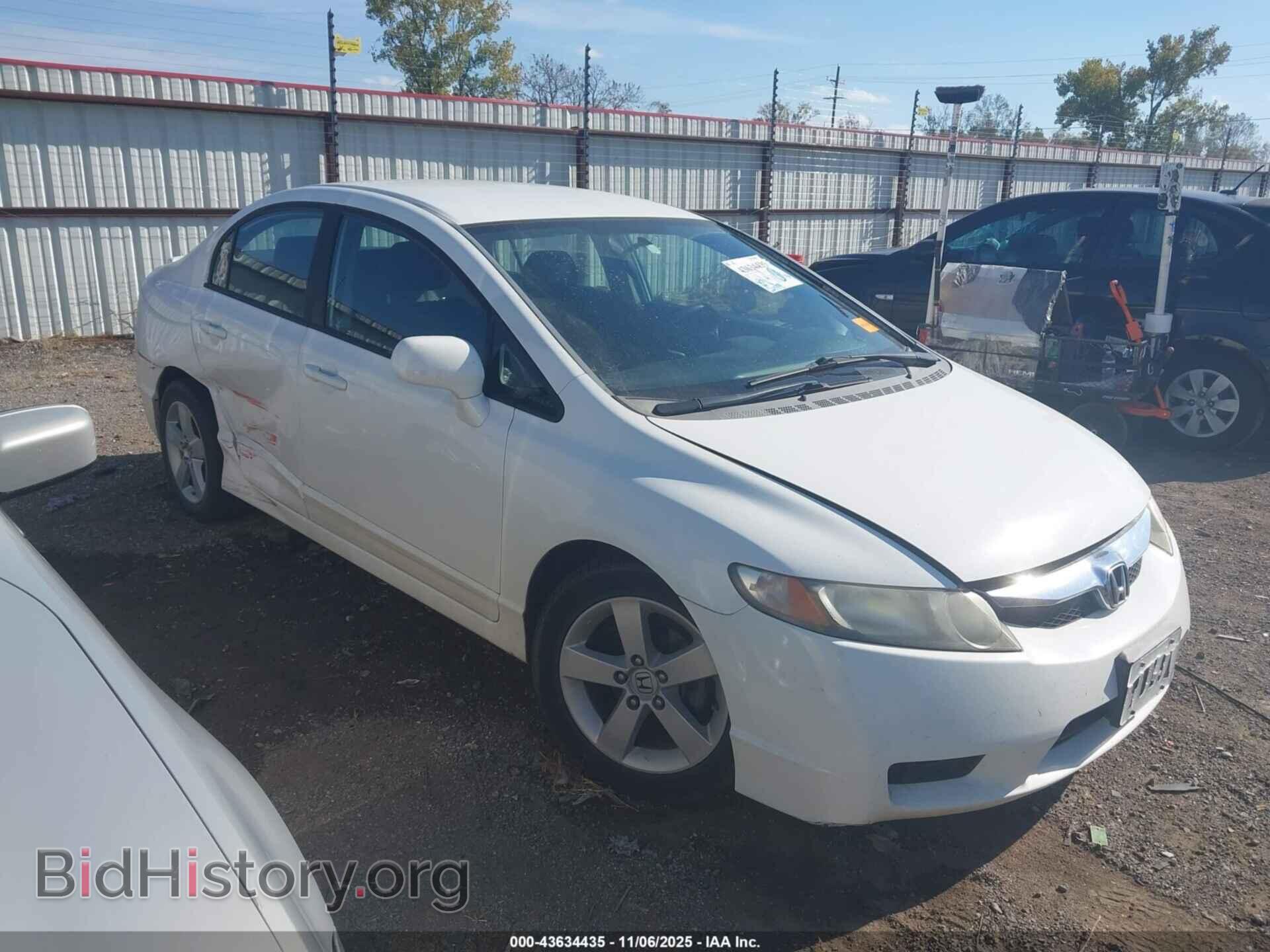 Фотография 19XFA1F65AE013392 - HONDA CIVIC 2010