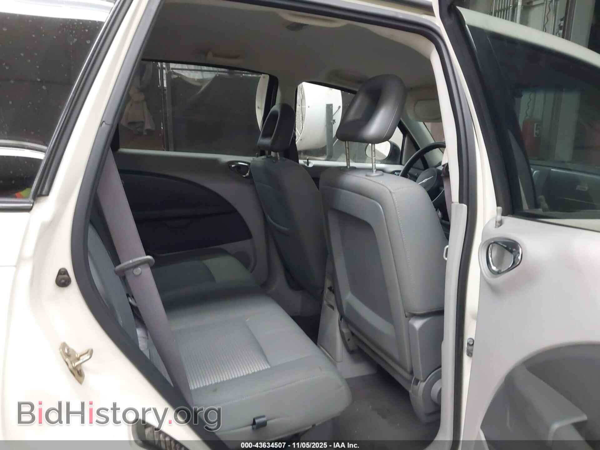 2007 CHRYSLER PT CRUISER - VIN: 3A4FY58B47T538844 - Фото 8