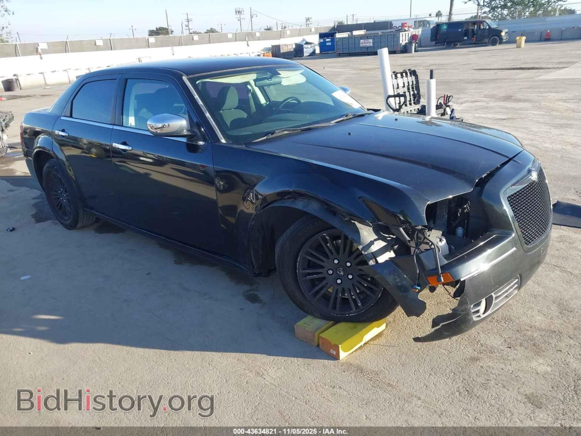 Photo 2C3CA4CD8AH330180 - CHRYSLER 300 2010