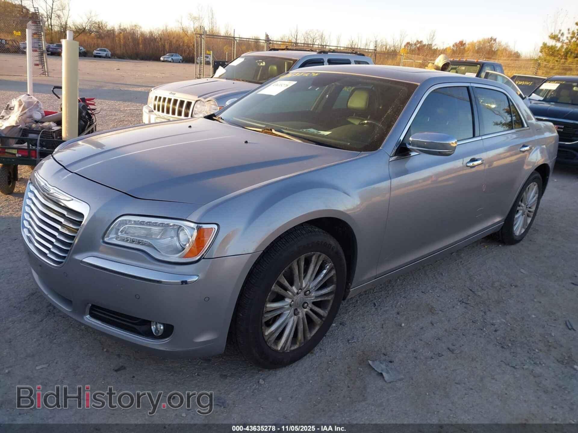 2014 CHRYSLER 300C - VIN: 2C3CCAKG6EH201588 - Фото 2