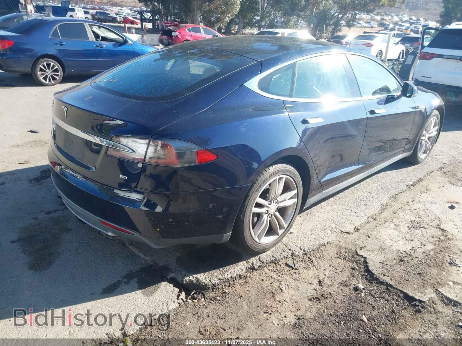 2015 TESLA MODEL S - VIN: 5YJSA1S1XFFP77006 - Фото 4