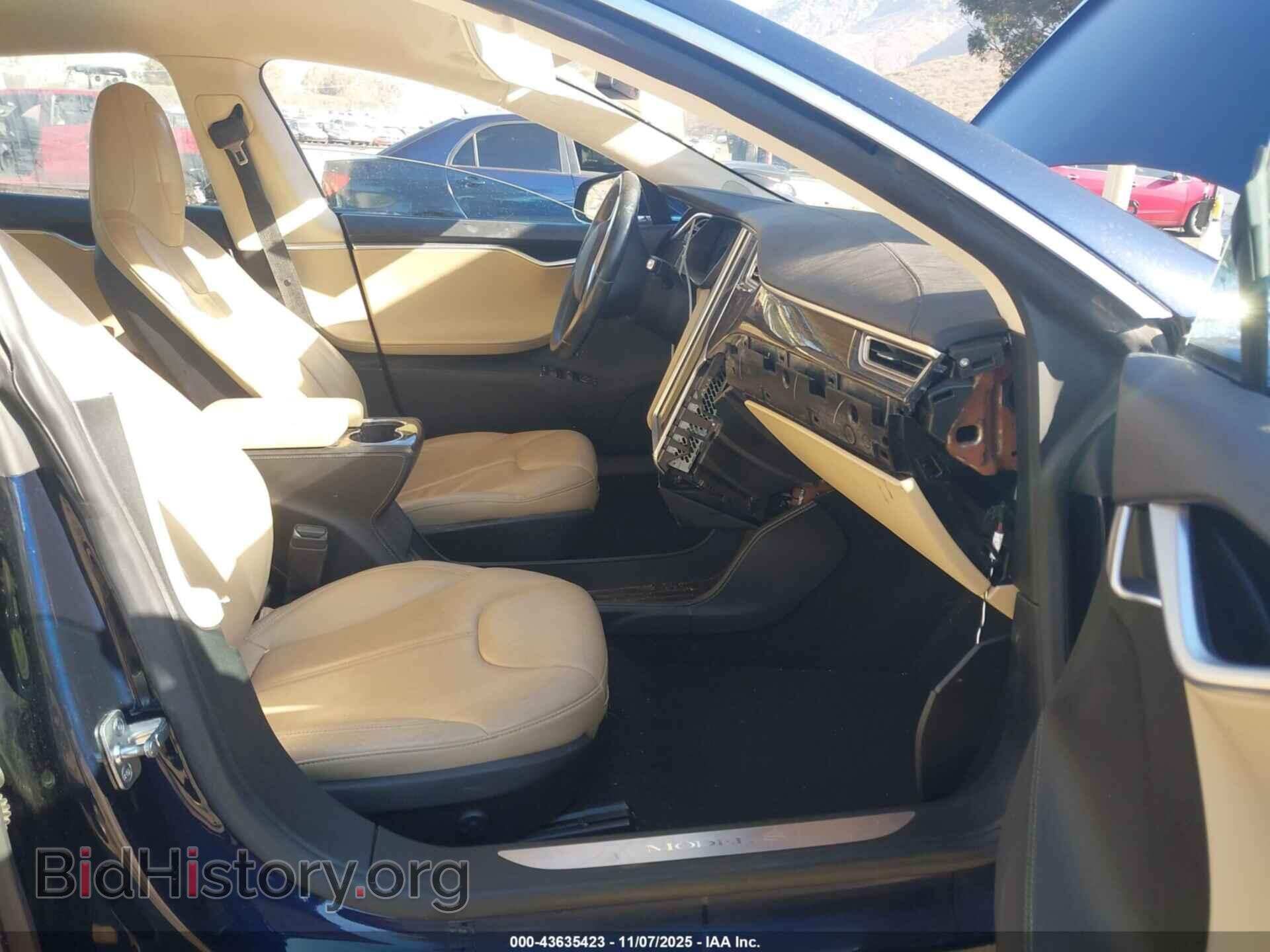 2015 TESLA MODEL S - VIN: 5YJSA1S1XFFP77006 - Фото 5