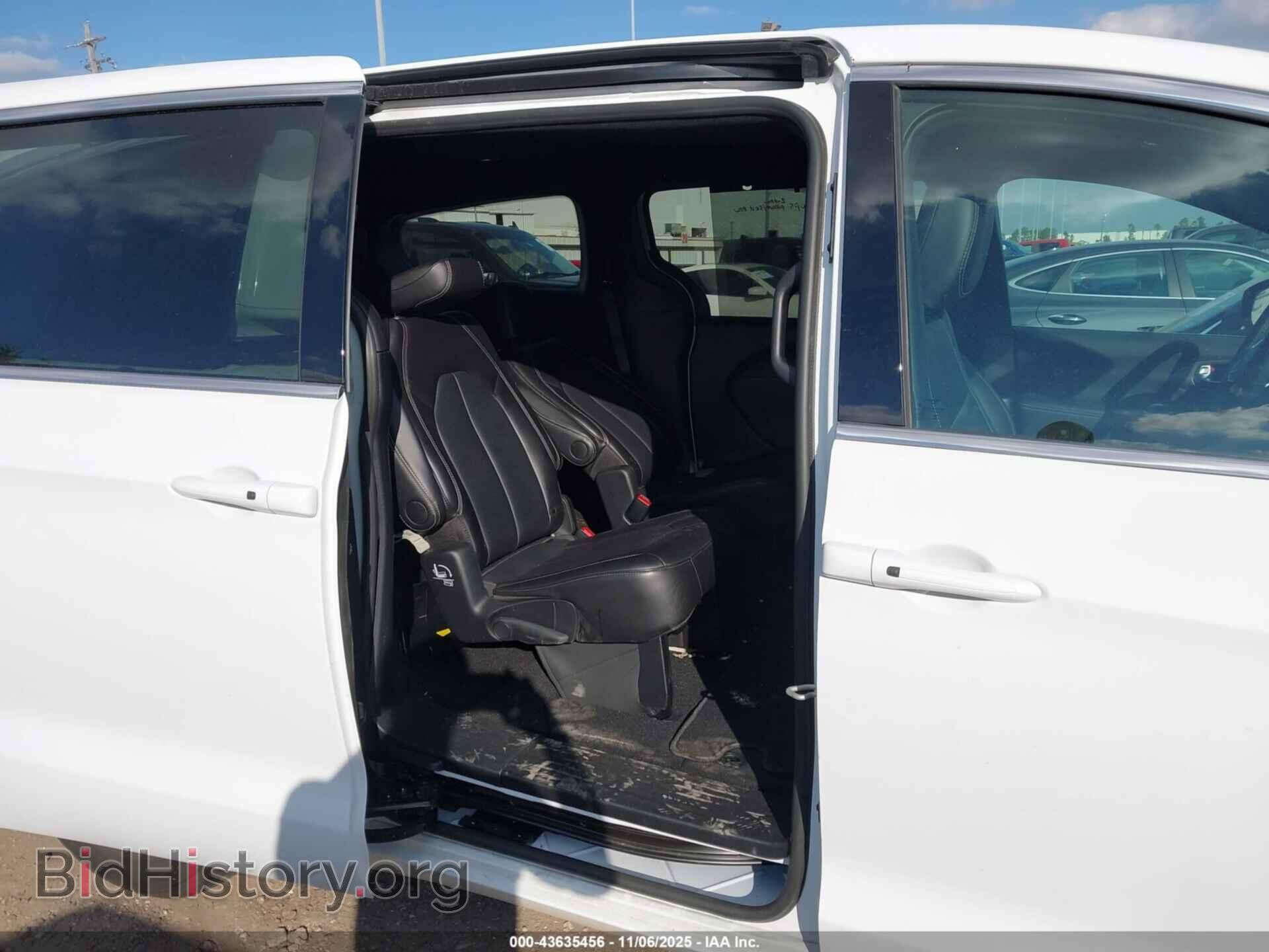 2025 CHRYSLER PACIFICA - VIN: 2C4RC1BG2SR545124 - Фото 8