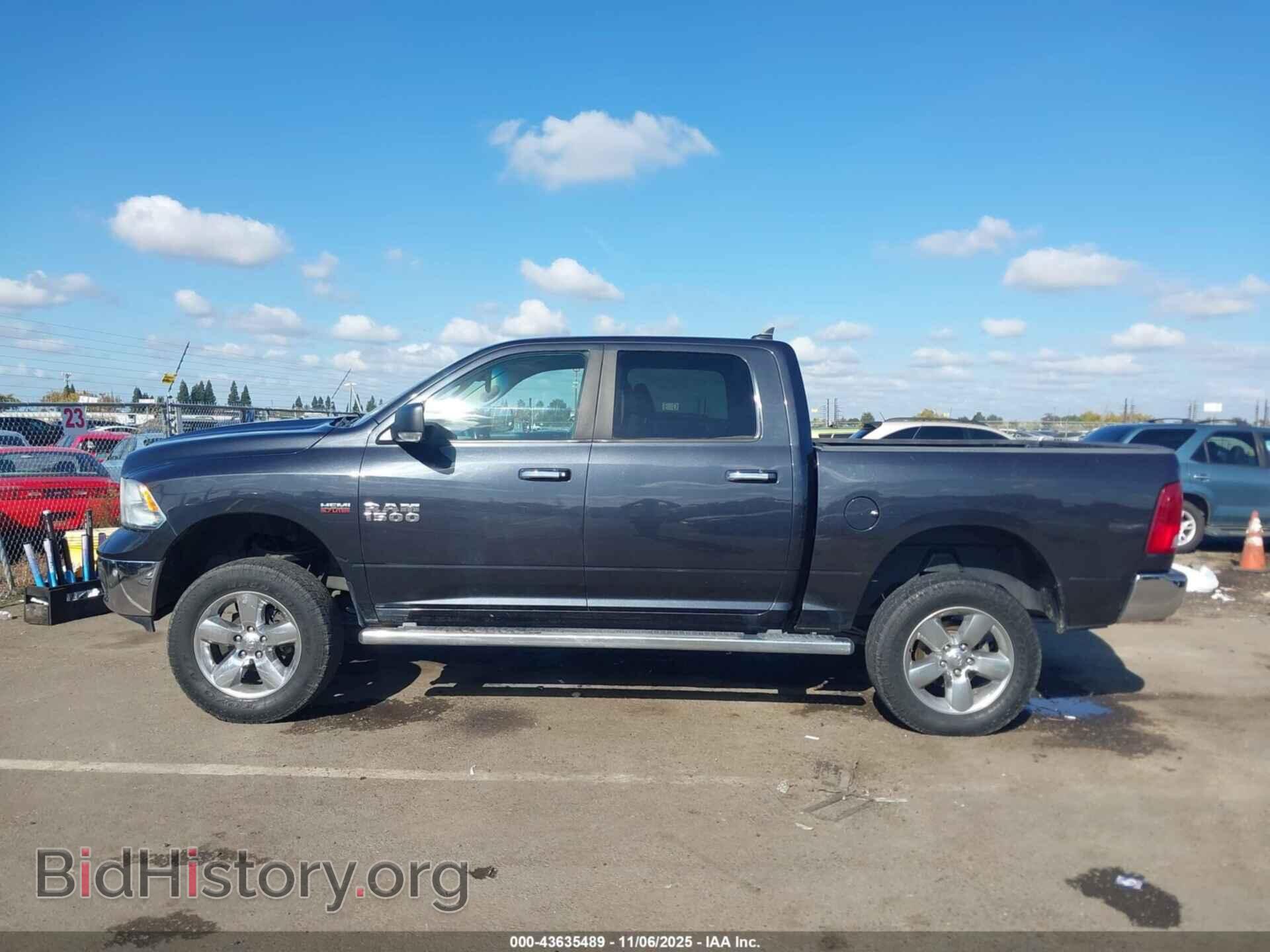 2015 RAM 1500 - VIN: 1C6RR6LT5FS729282 - Фото 14
