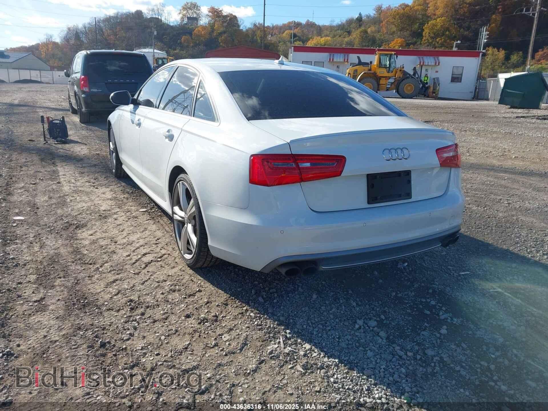 2013 AUDI S6 - VIN: WAUF2AFC2DN090429 - Фото 3