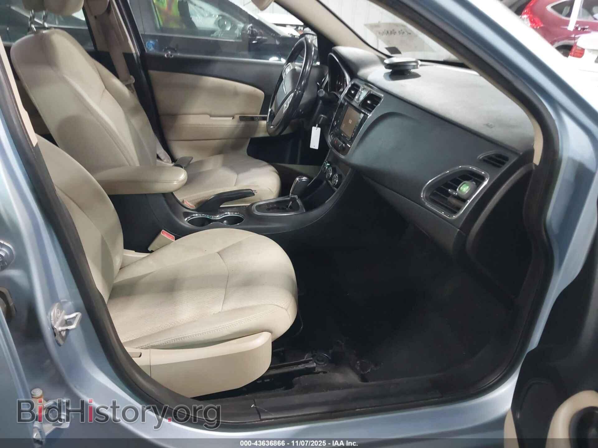 2013 CHRYSLER 200 - VIN: 1C3CCBBB5DN525518 - Фото 5