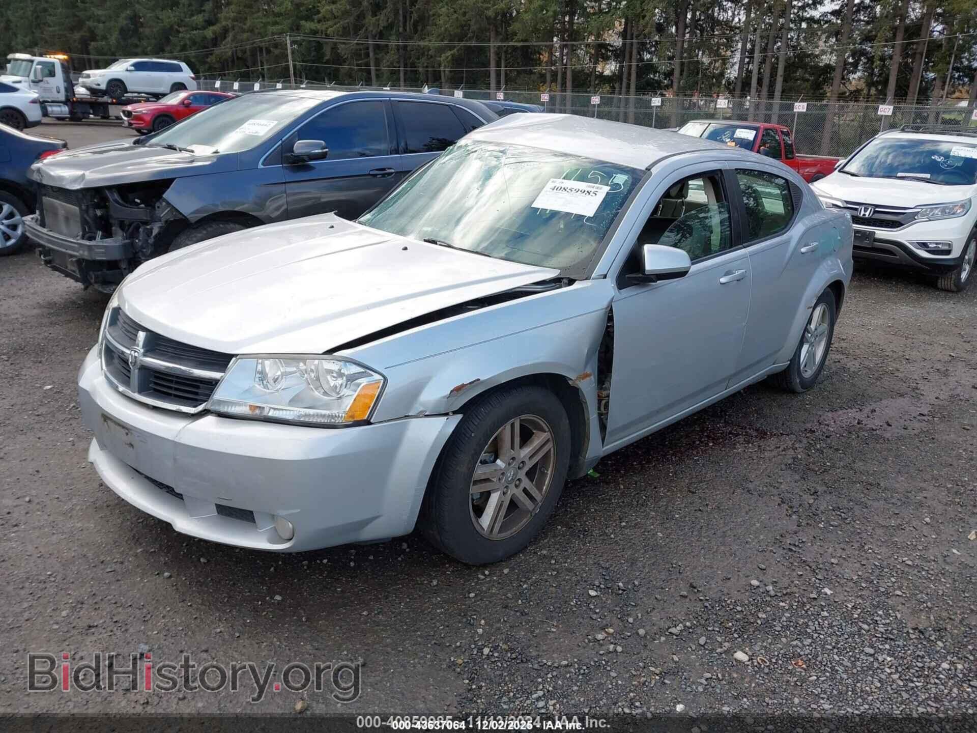 2010 DODGE AVENGER - VIN: 1B3CC5FB3AN221155 - Фото 2
