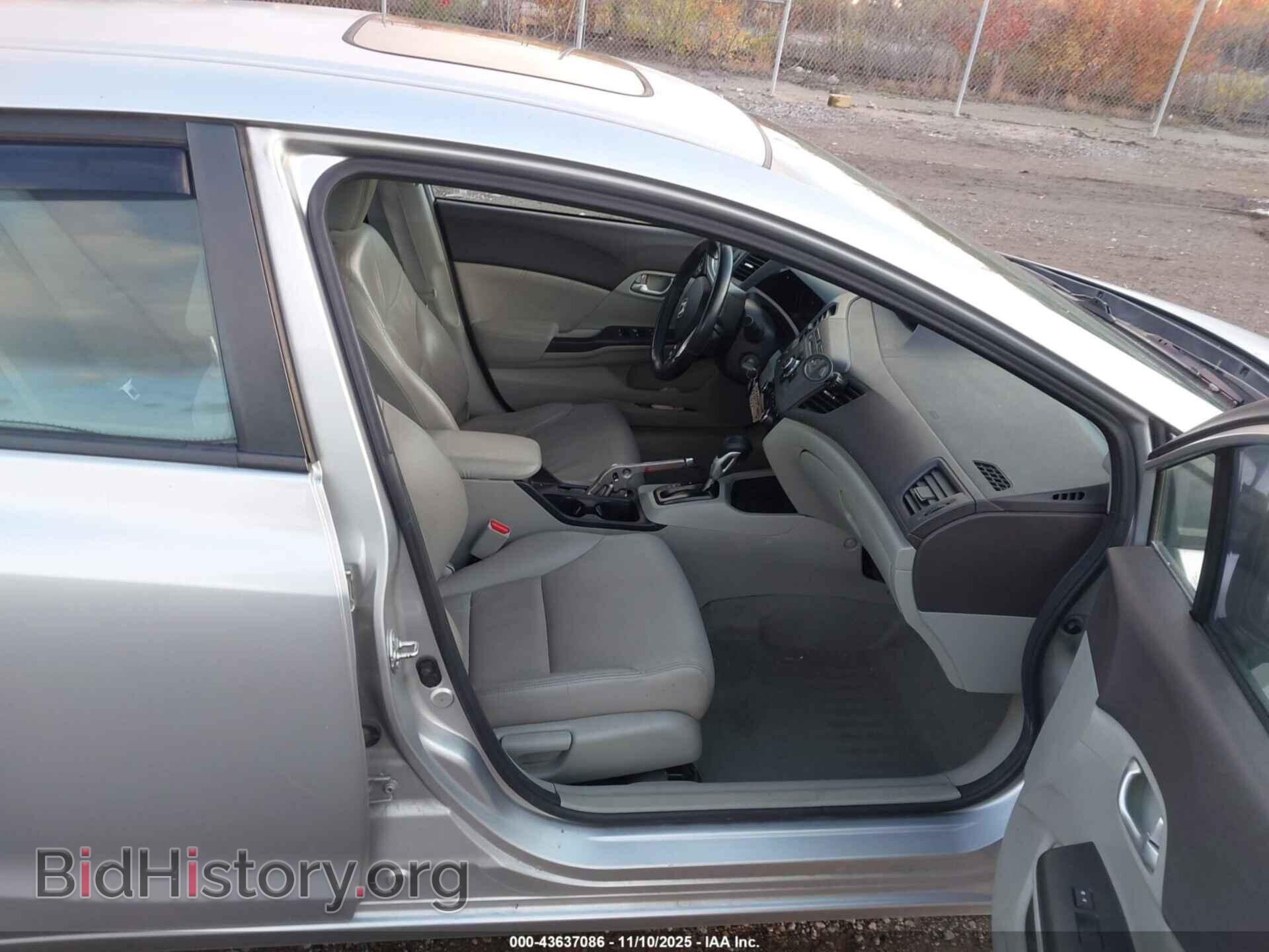 2012 HONDA CIVIC - VIN: 2HGFB2F93CH327192 - Фото 5