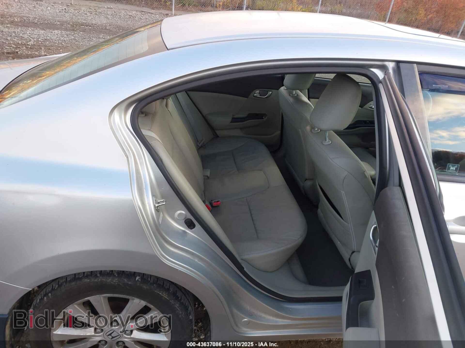 2012 HONDA CIVIC - VIN: 2HGFB2F93CH327192 - Фото 8