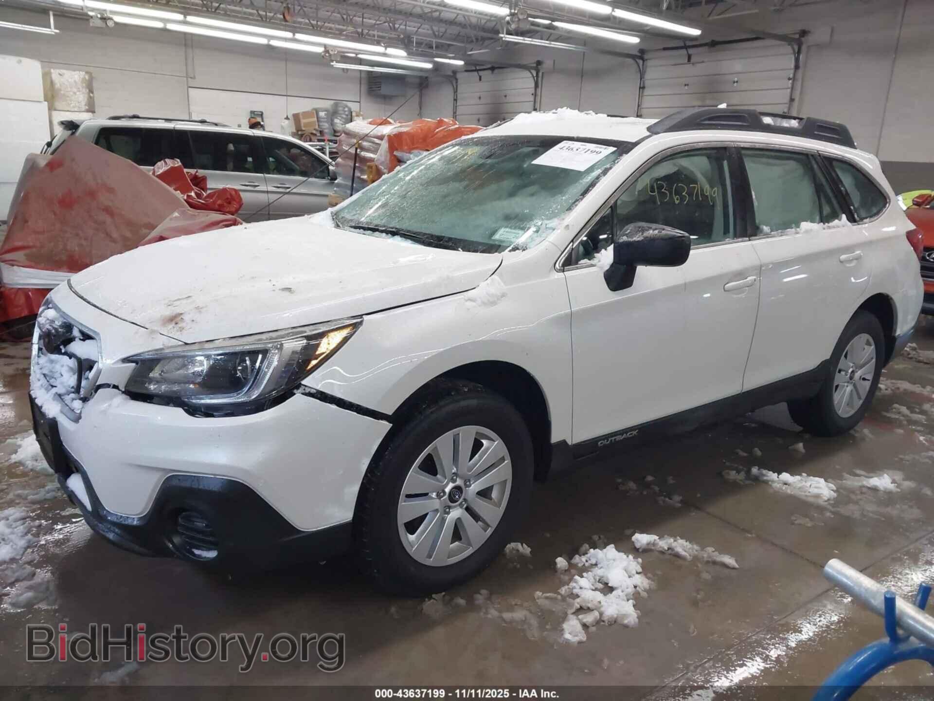 2019 SUBARU OUTBACK - VIN: 4S4BSABC8K3380332 - Фото 2