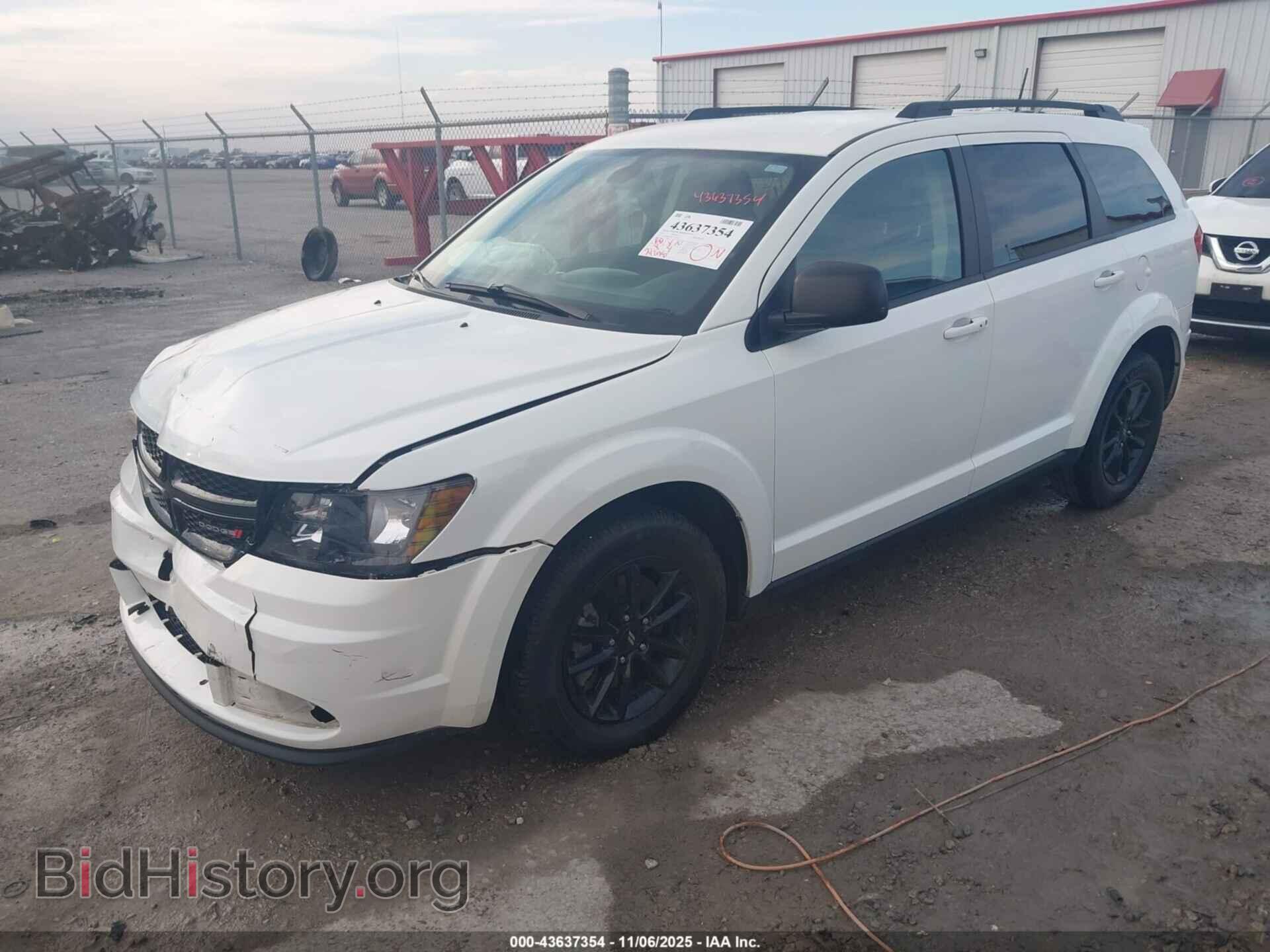 2020 DODGE JOURNEY - VIN: 3C4PDCAB2LT262033 - Фото 2