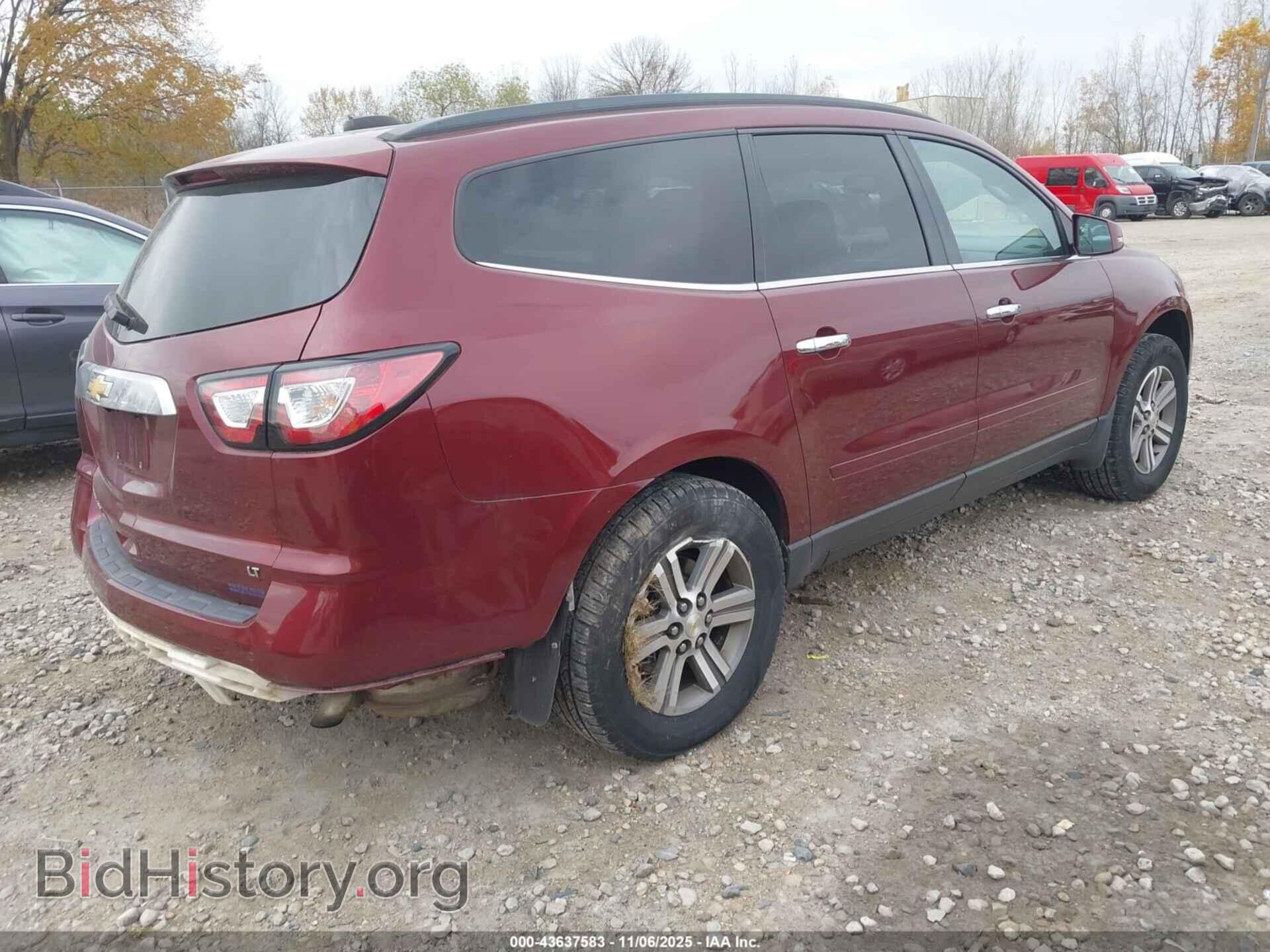 2017 CHEVROLET TRAVERSE - VIN: 1GNKVGKD3HJ200662 - Фото 4