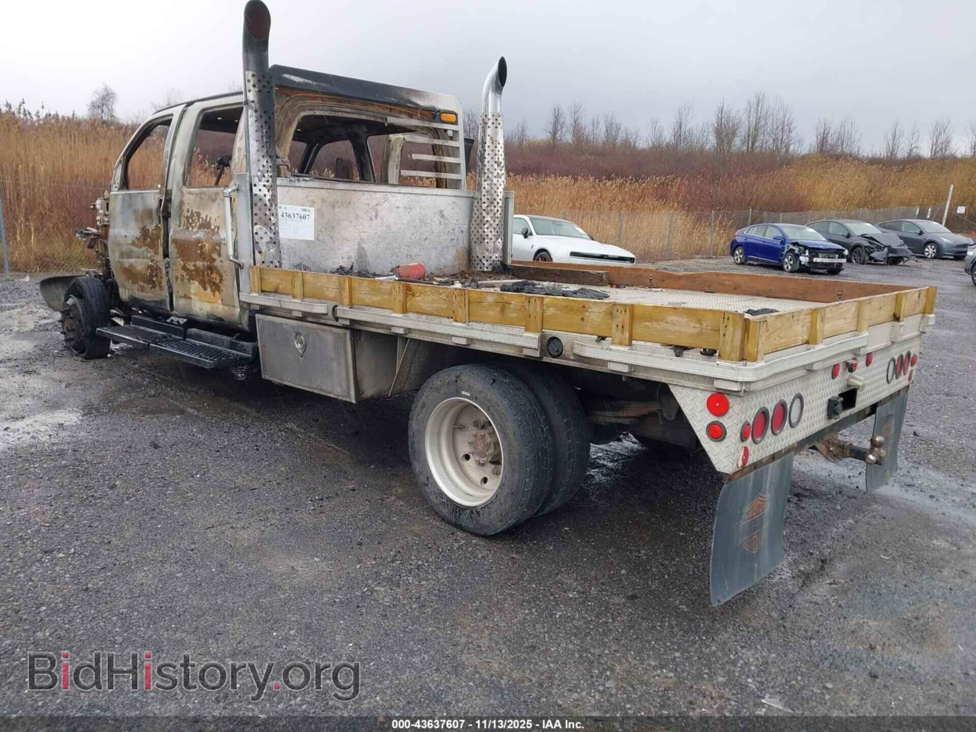 2006 GMC C4500 (VIN 1GDE4E1246F408414) — photo 3 of 10