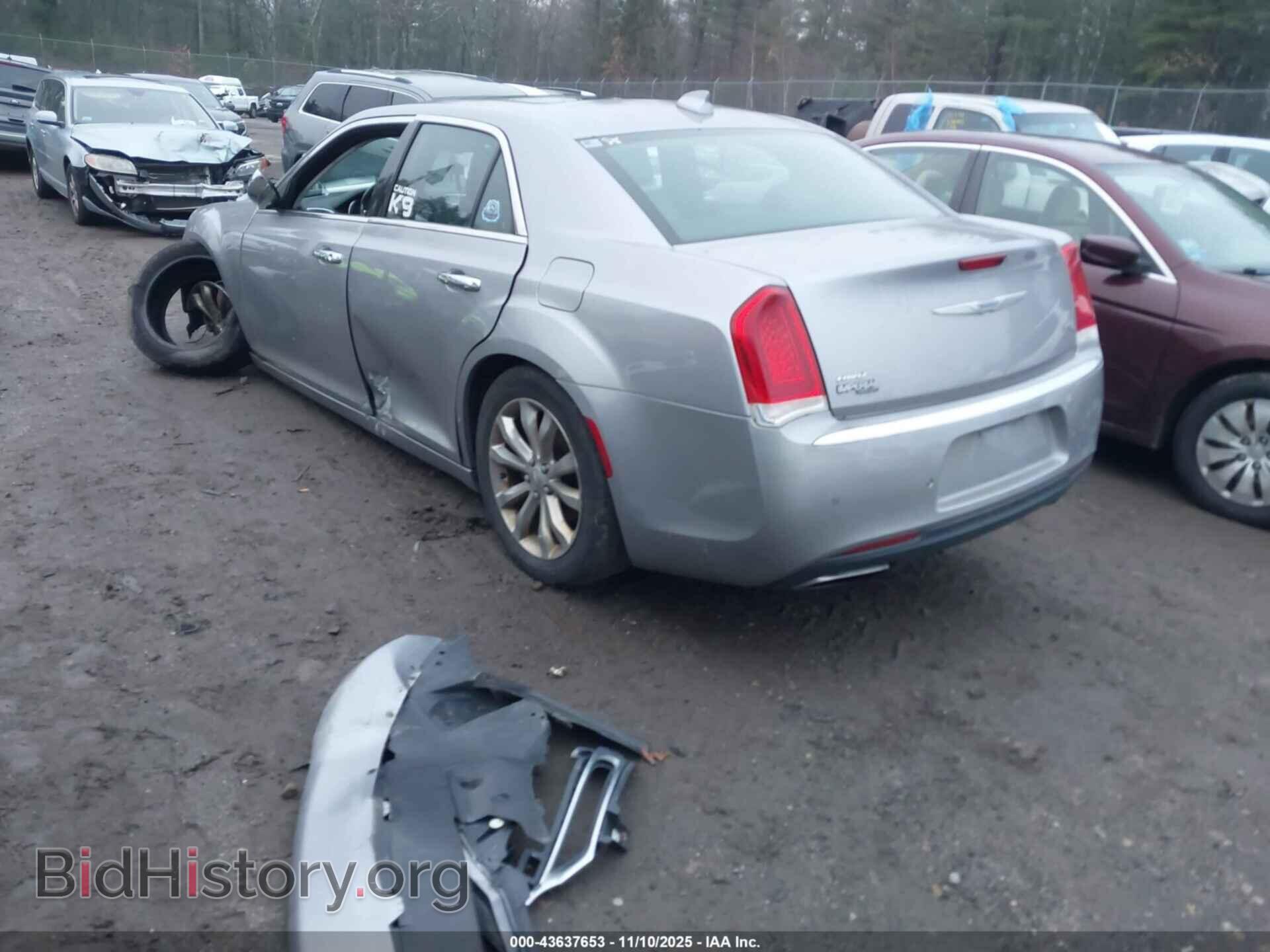 2017 CHRYSLER 300C - VIN: 2C3CCAKGXHH580311 - Фото 3