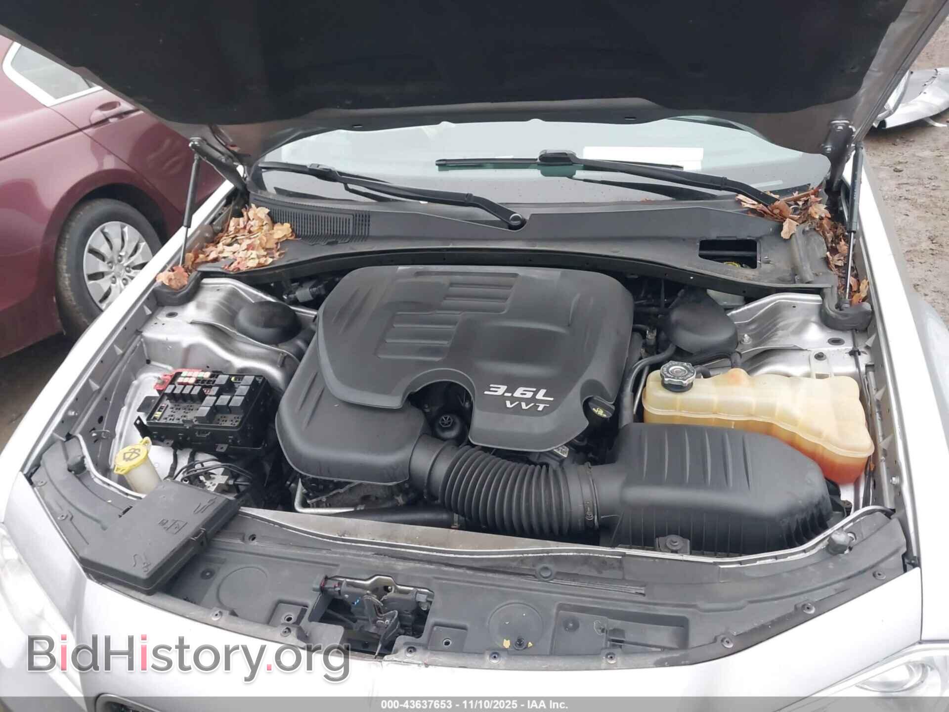 2017 CHRYSLER 300C - VIN: 2C3CCAKGXHH580311 - Фото 10