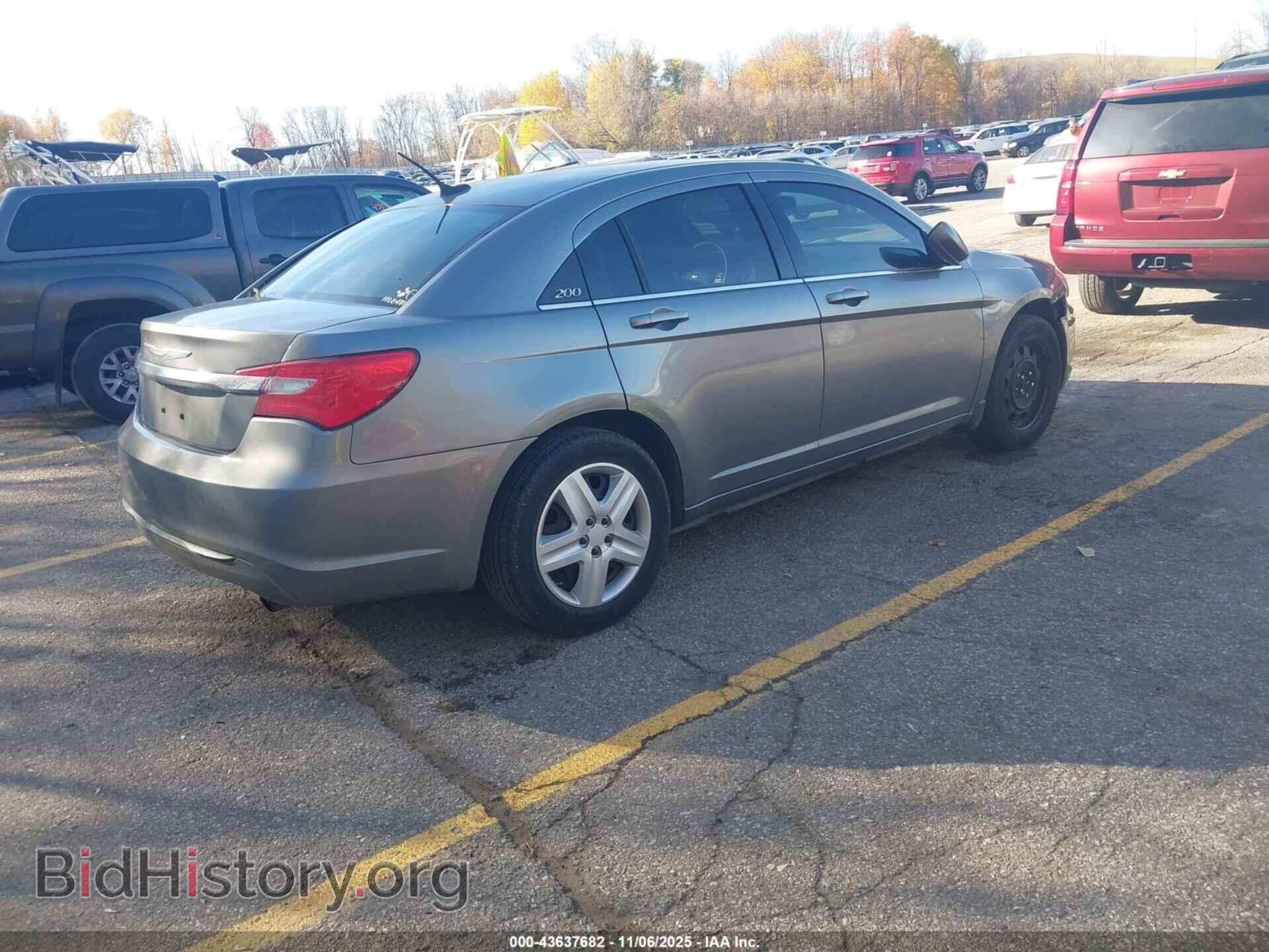2012 CHRYSLER 200 - VIN: 1C3CCBAB0CN106203 - Фото 4