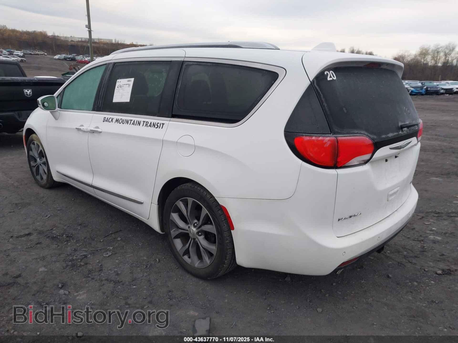 2017 CHRYSLER PACIFICA - VIN: 2C4RC1GG6HR505310 - Фото 3