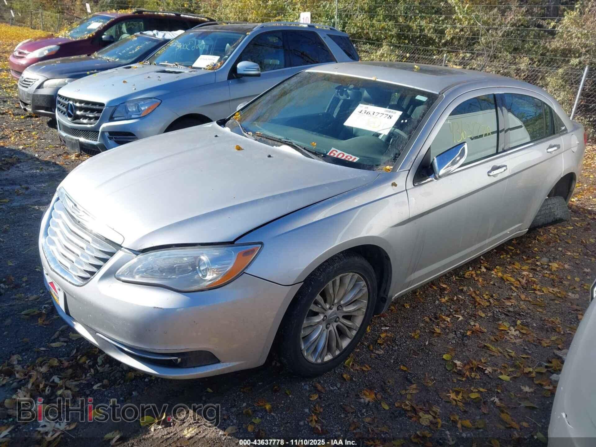 2011 CHRYSLER 200 - VIN: 1C3BC2FB1BN533750 - Фото 2